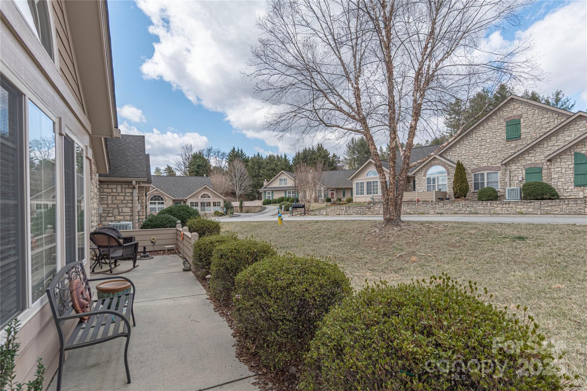 Property image 2 at 39 Mountain Meadow Circle, Weaverville, NC 28787