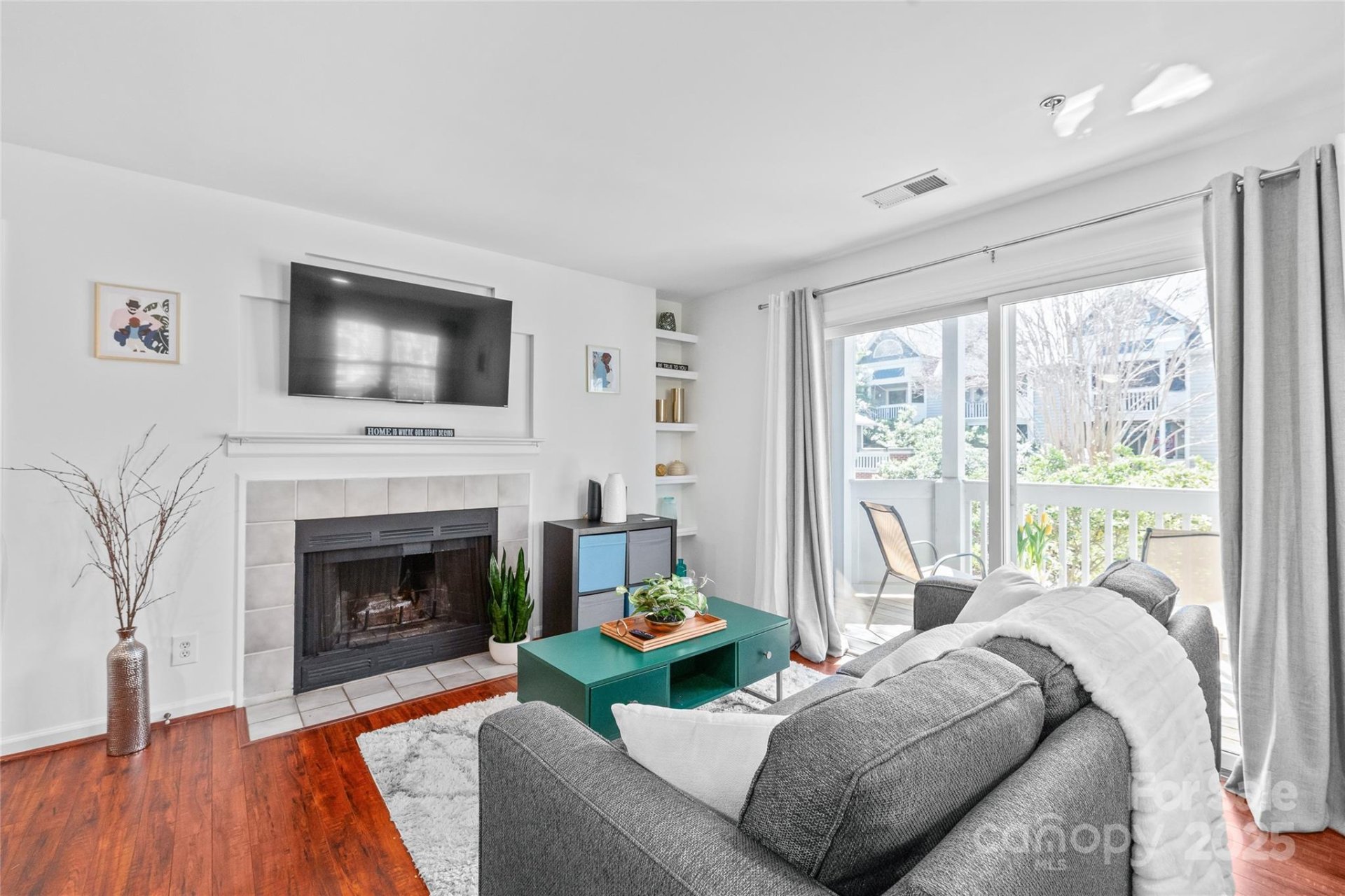 Property image 3 at 525 N Graham Street, Charlotte, NC 28202