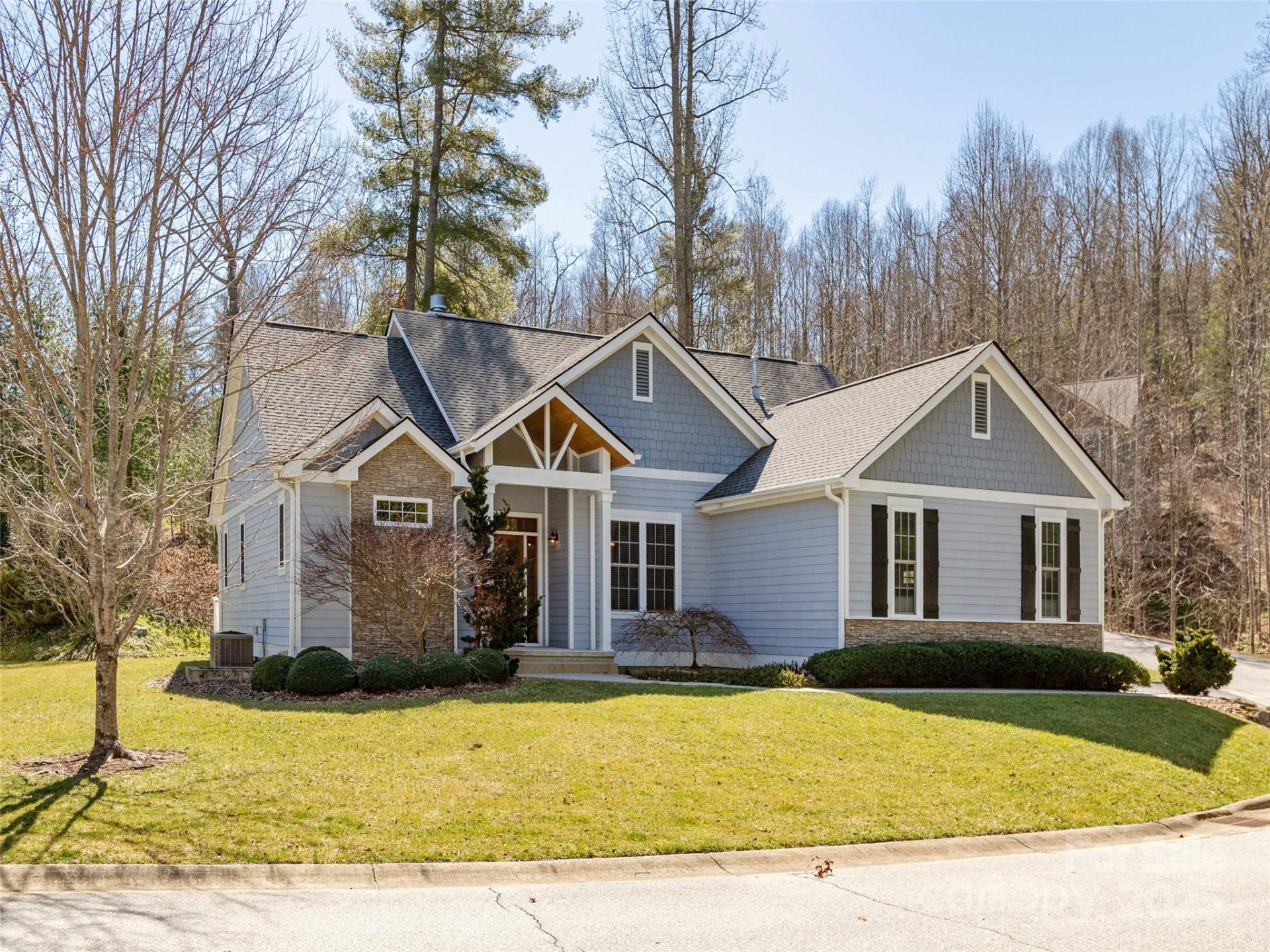 Property image 2 at 215 Williams Meadow Loop, Hendersonville, NC 28739