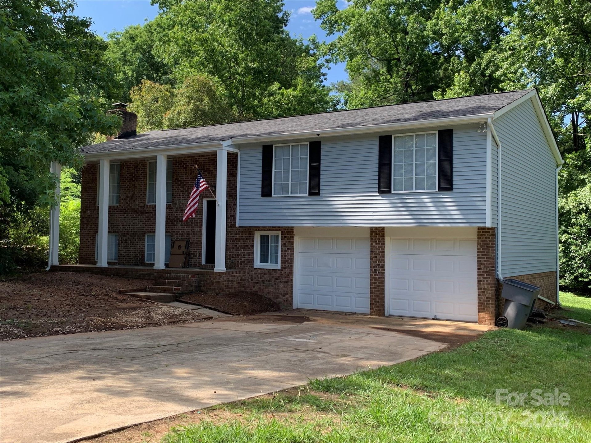 Property image 1 at 1608 Van Dyke Drive, Charlotte, NC 28213