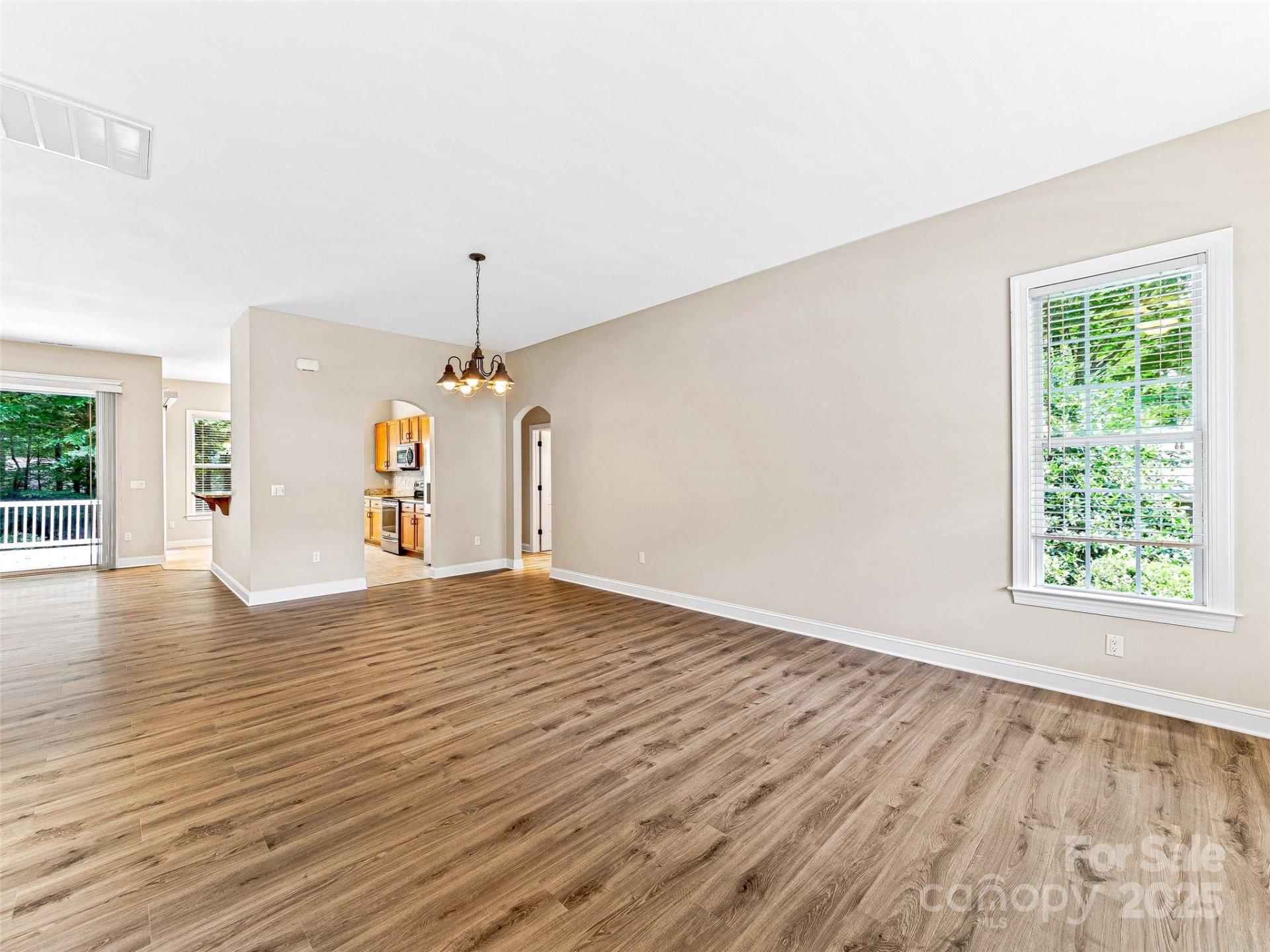 Property image 5 at 196 Eagle Chase Lane, Etowah, NC 28729