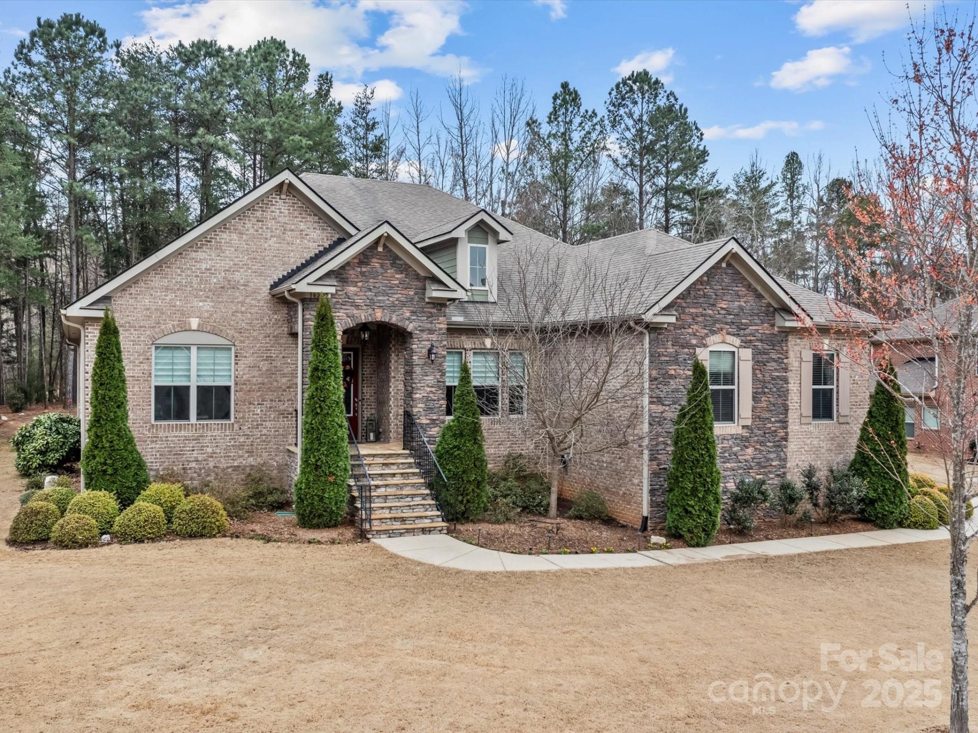 Property image 1 at 16205 Bastille Drive, Charlotte, NC 28278