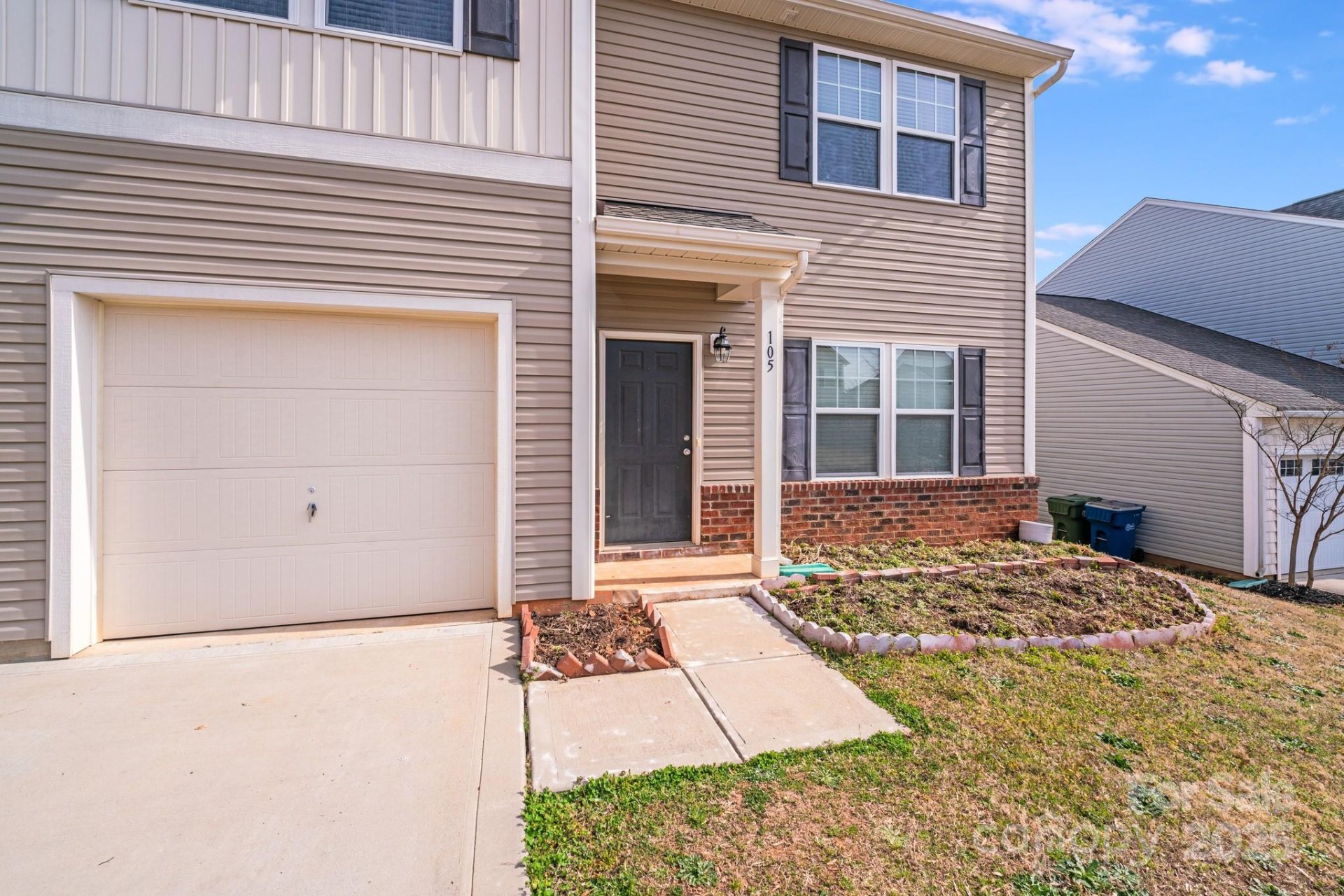 Property image 2 at 105 Abel Peterson Drive, Mount Holly, NC 28120
