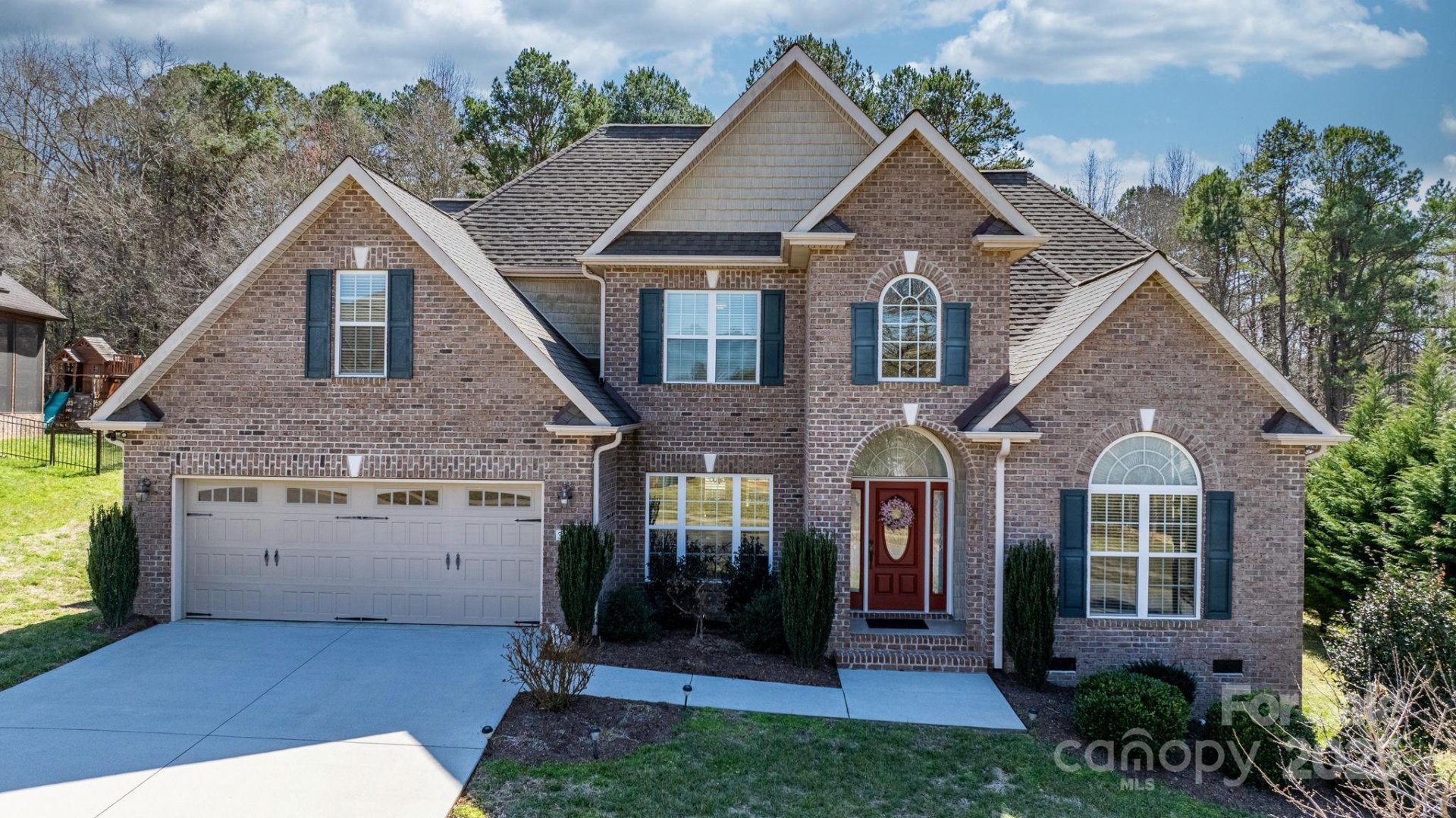 Property image 2 at 3815 10th Street, Hickory, NC 28601