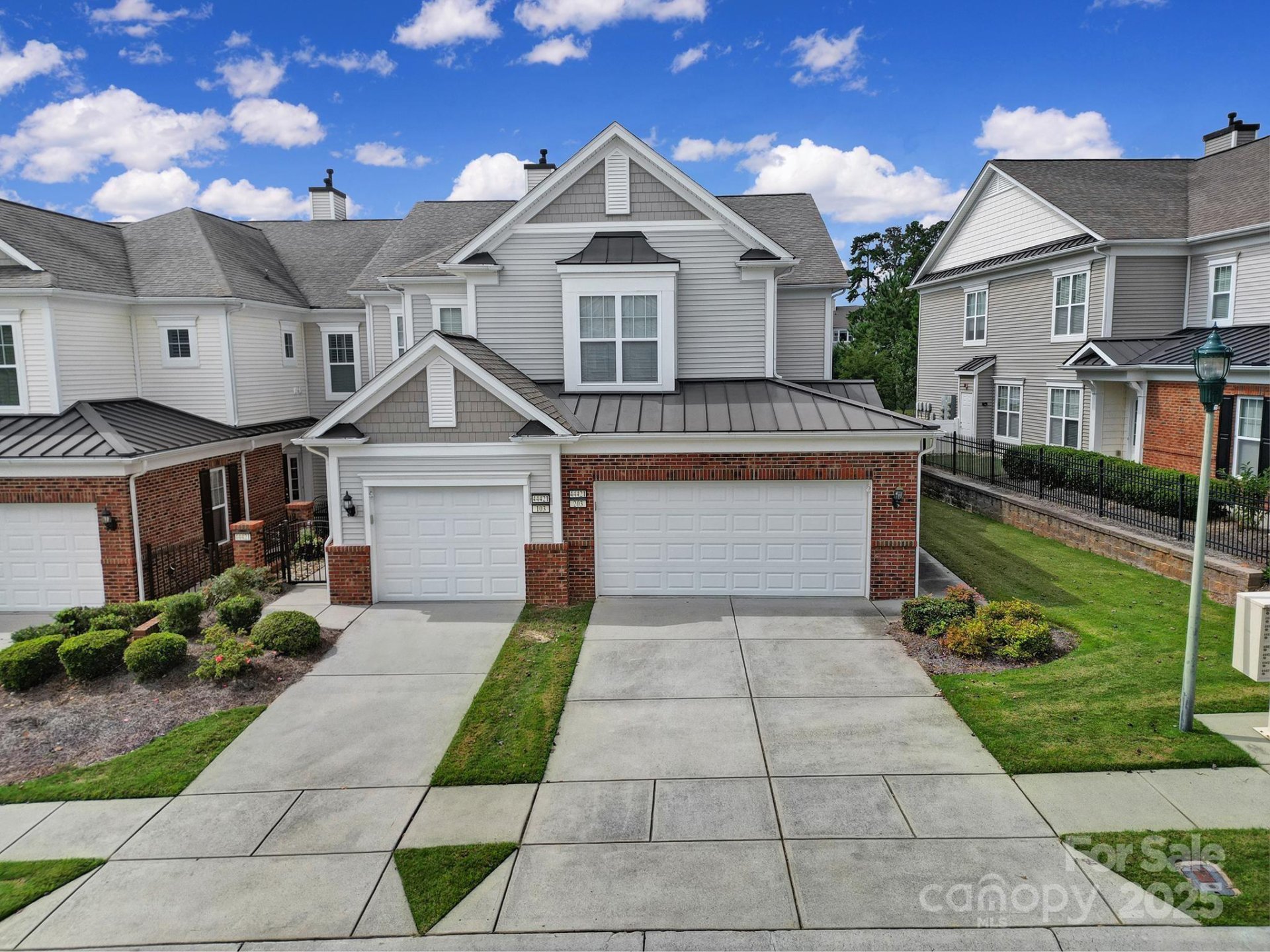 44421 Oriole Drive