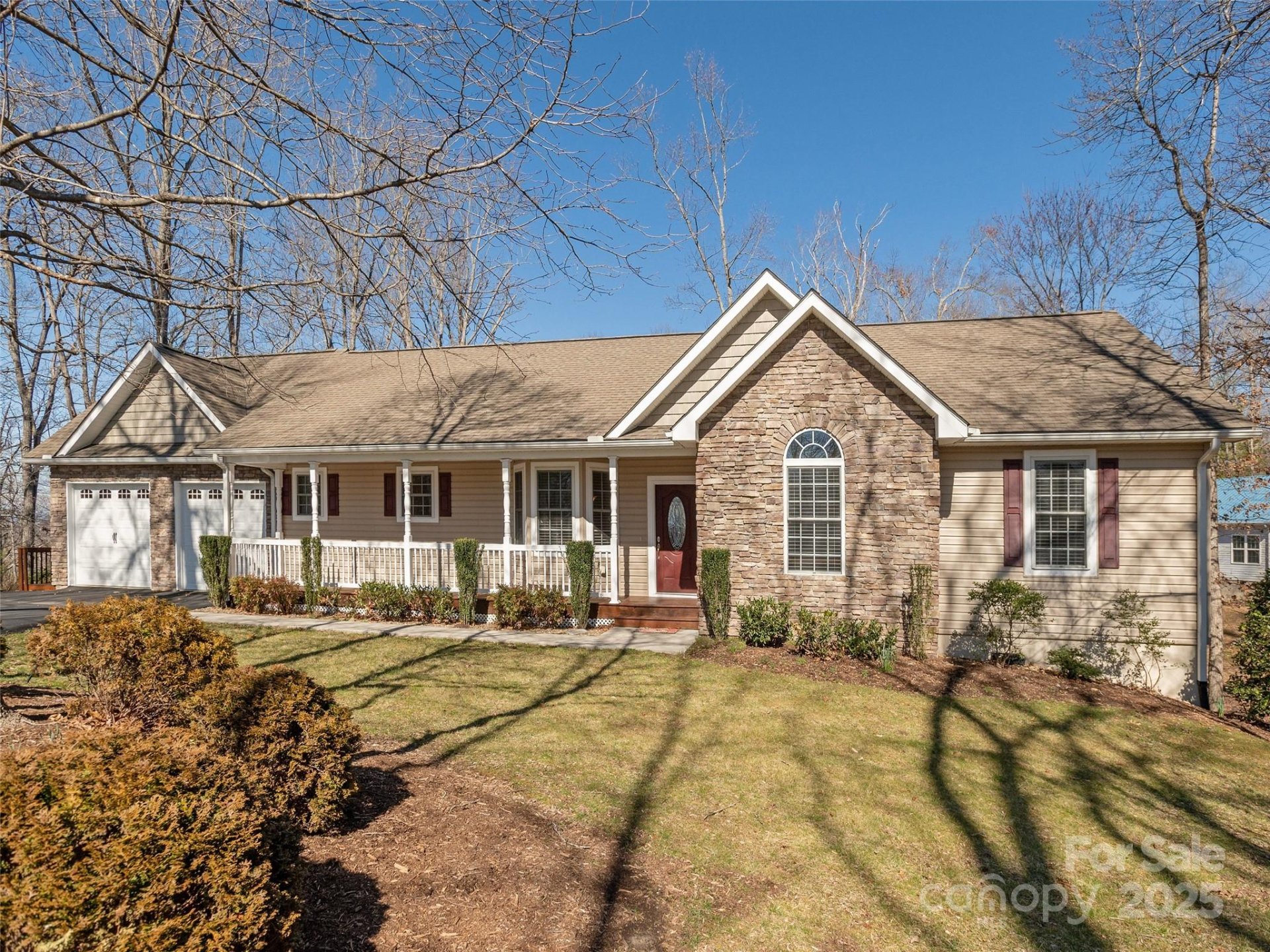 Property image 1 at 223 Foxwood Drive, Hendersonville, NC 28791