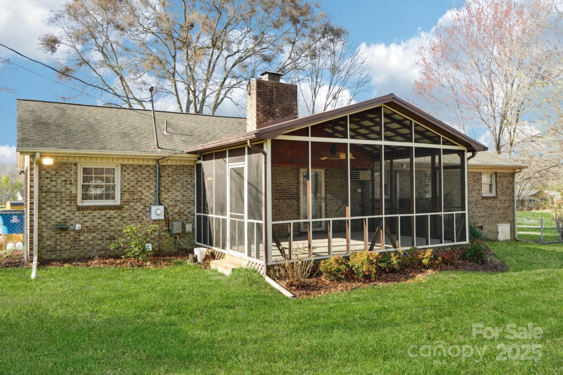 Property image 3 at 108 Colonial Drive, Kings Mountain, NC 28086