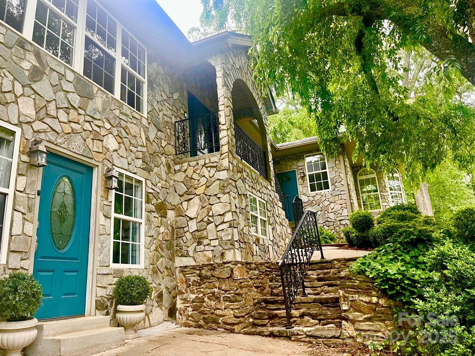 Property image 2 at 3 Northwood Road, Asheville, NC 28804