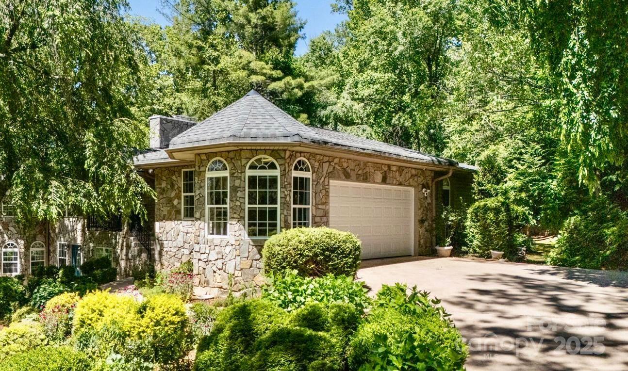 Property image 5 at 3 Northwood Road, Asheville, NC 28804