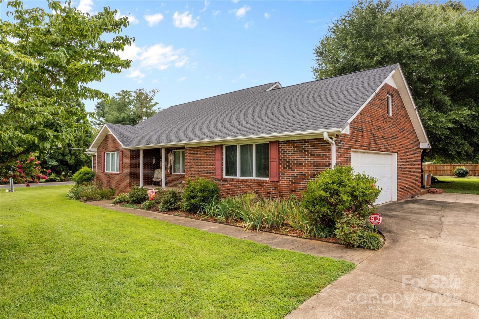 Property image 1 at 105 Baymount Drive, Statesville, NC 28625