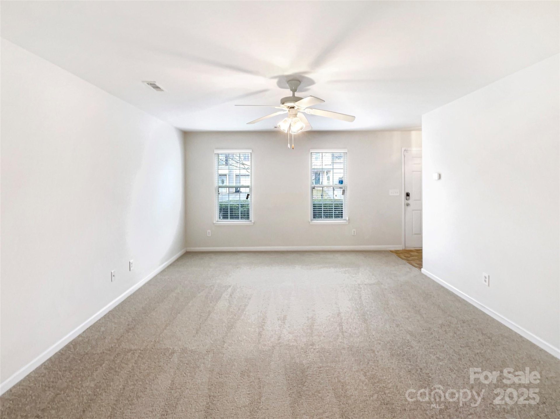 Property image 3 at 8005 Mcgarry Trail, Charlotte, NC 28214