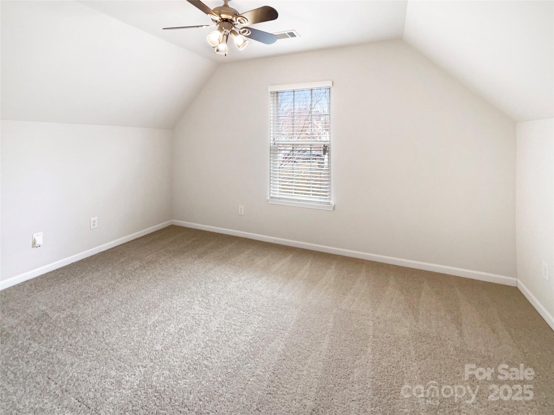 Property image 5 at 8005 Mcgarry Trail, Charlotte, NC 28214