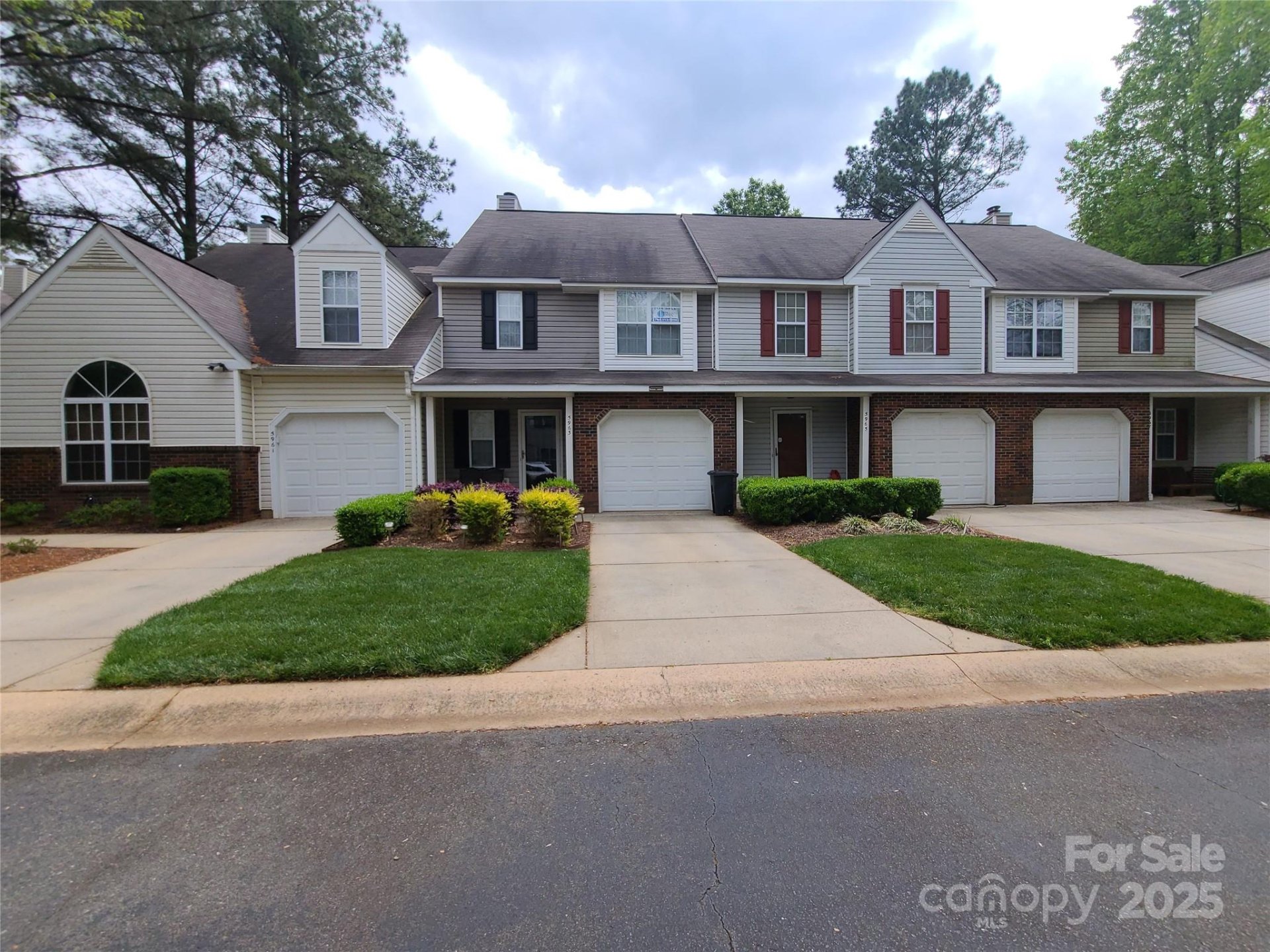 5963 Moose Lane