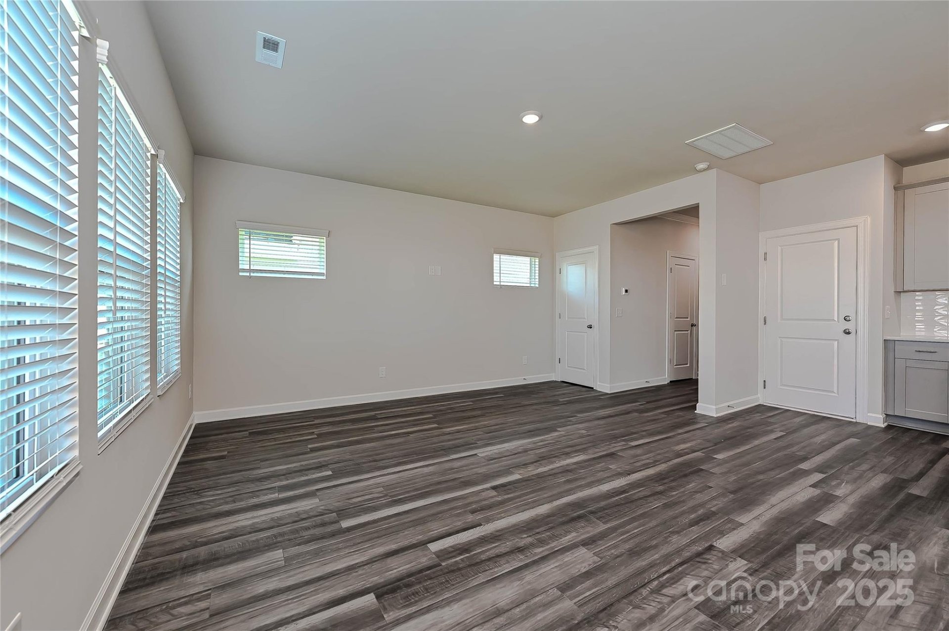 Property image 4 at 1421 31st Street, Conover, NC 28613