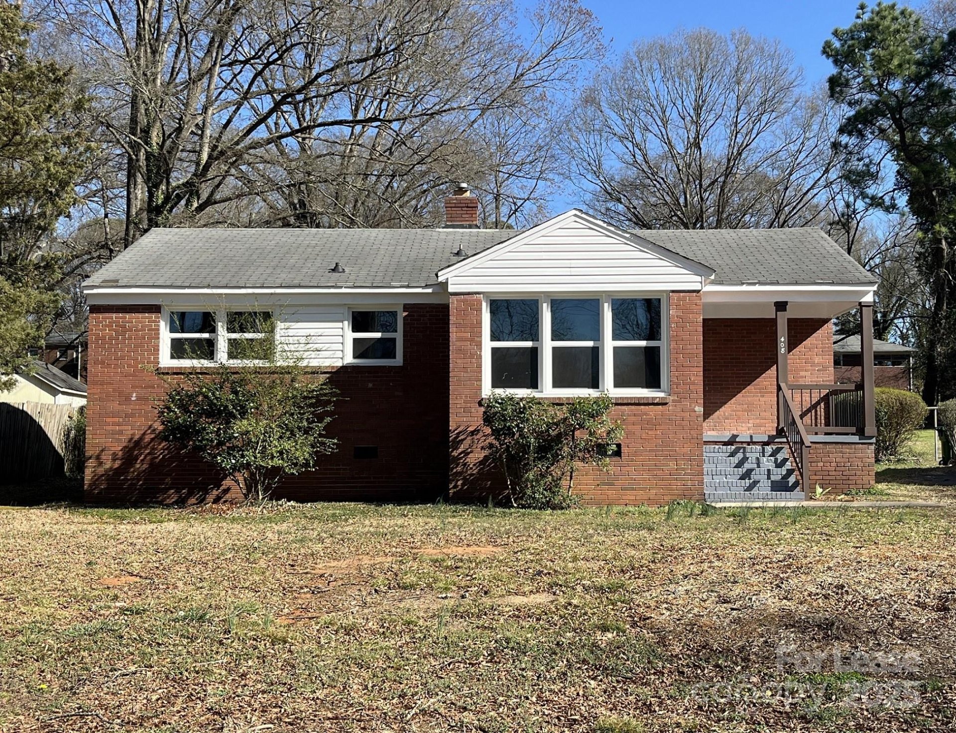 Property image 1 at 408 Fannie Circle, Charlotte, NC 28205