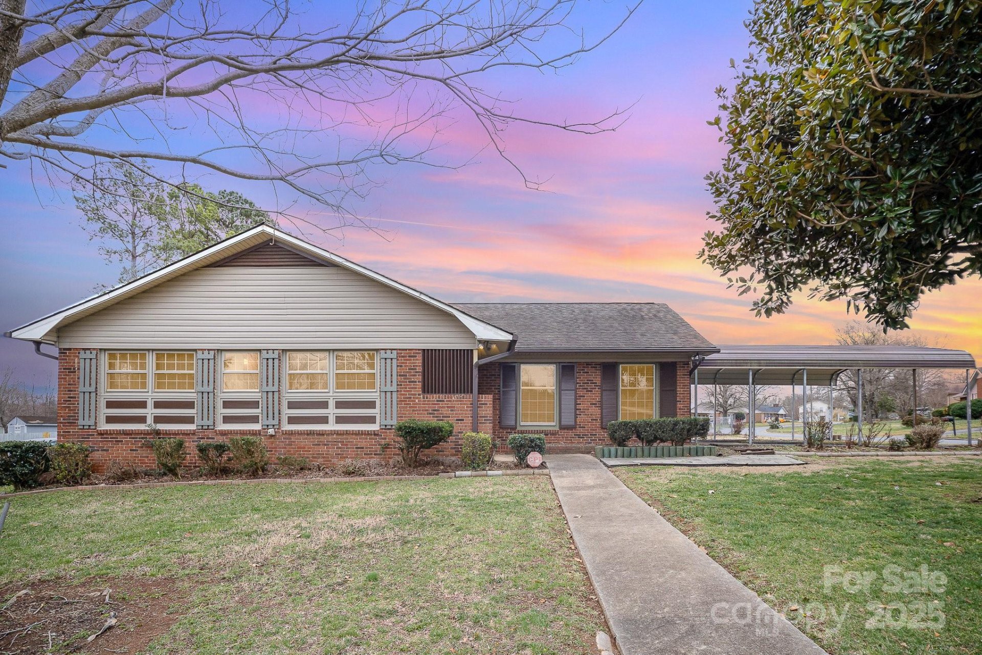 Property image 1 at 2039 Bangor Road, Charlotte, NC 28217