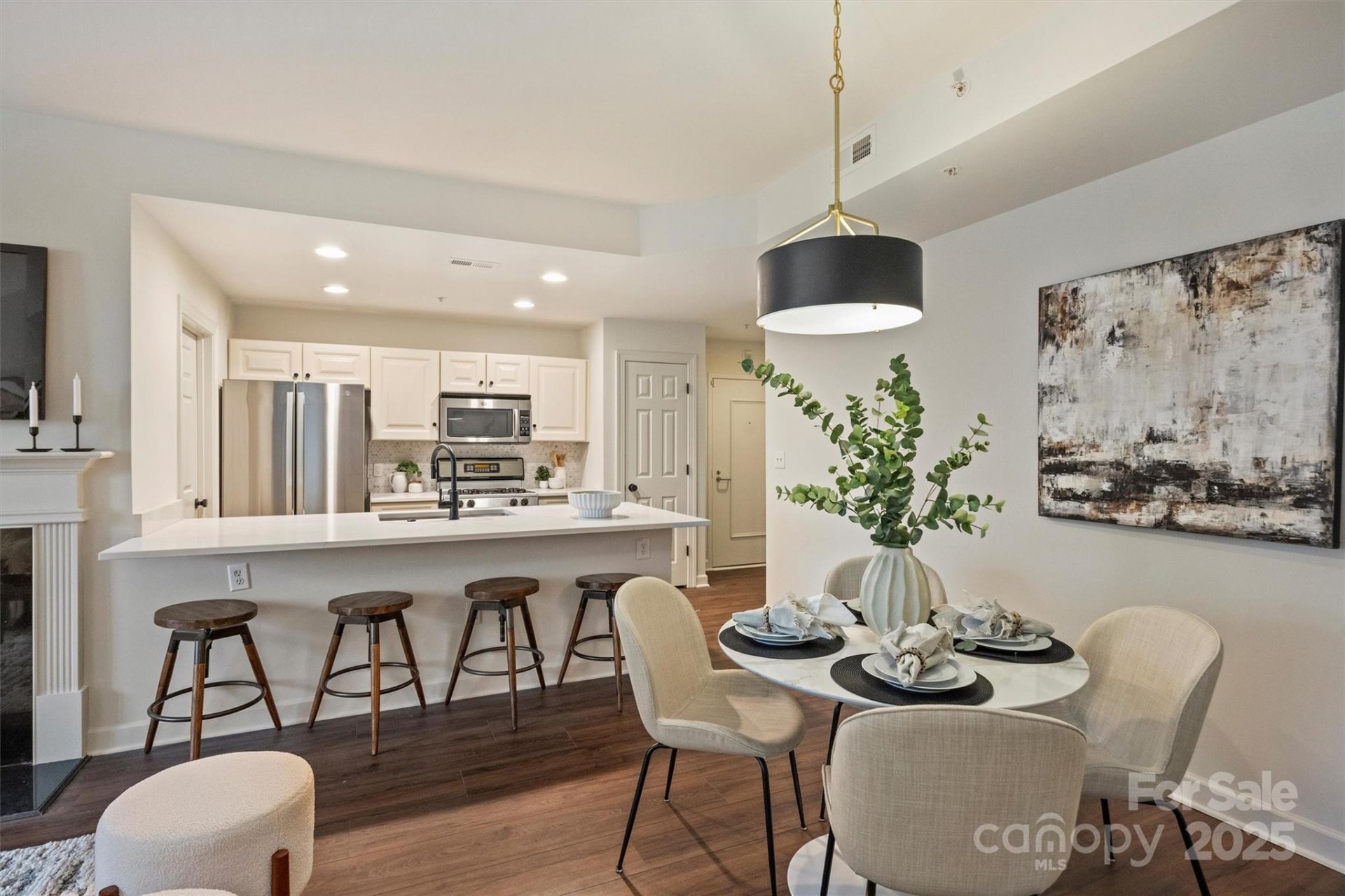 Property image 3 at 718 W Trade Street, Charlotte, NC 28202