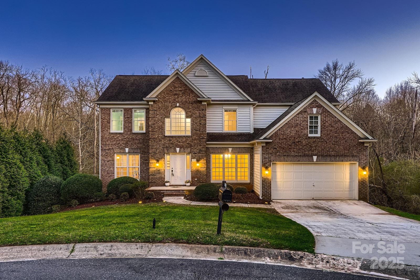 2835 Peverell Lane