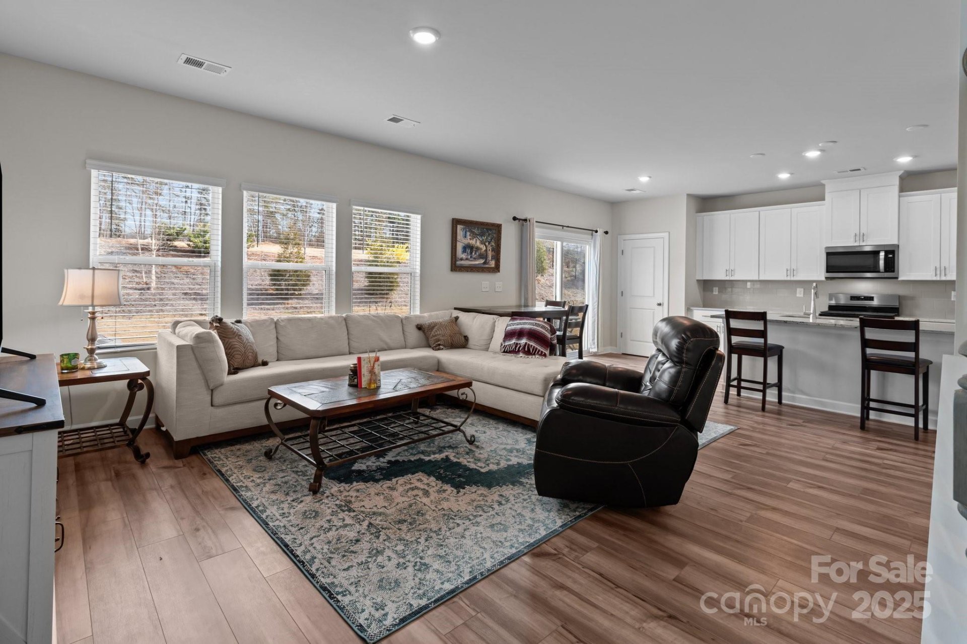 Property image 4 at 2116 Belterra Drive, Charlotte, NC 28216