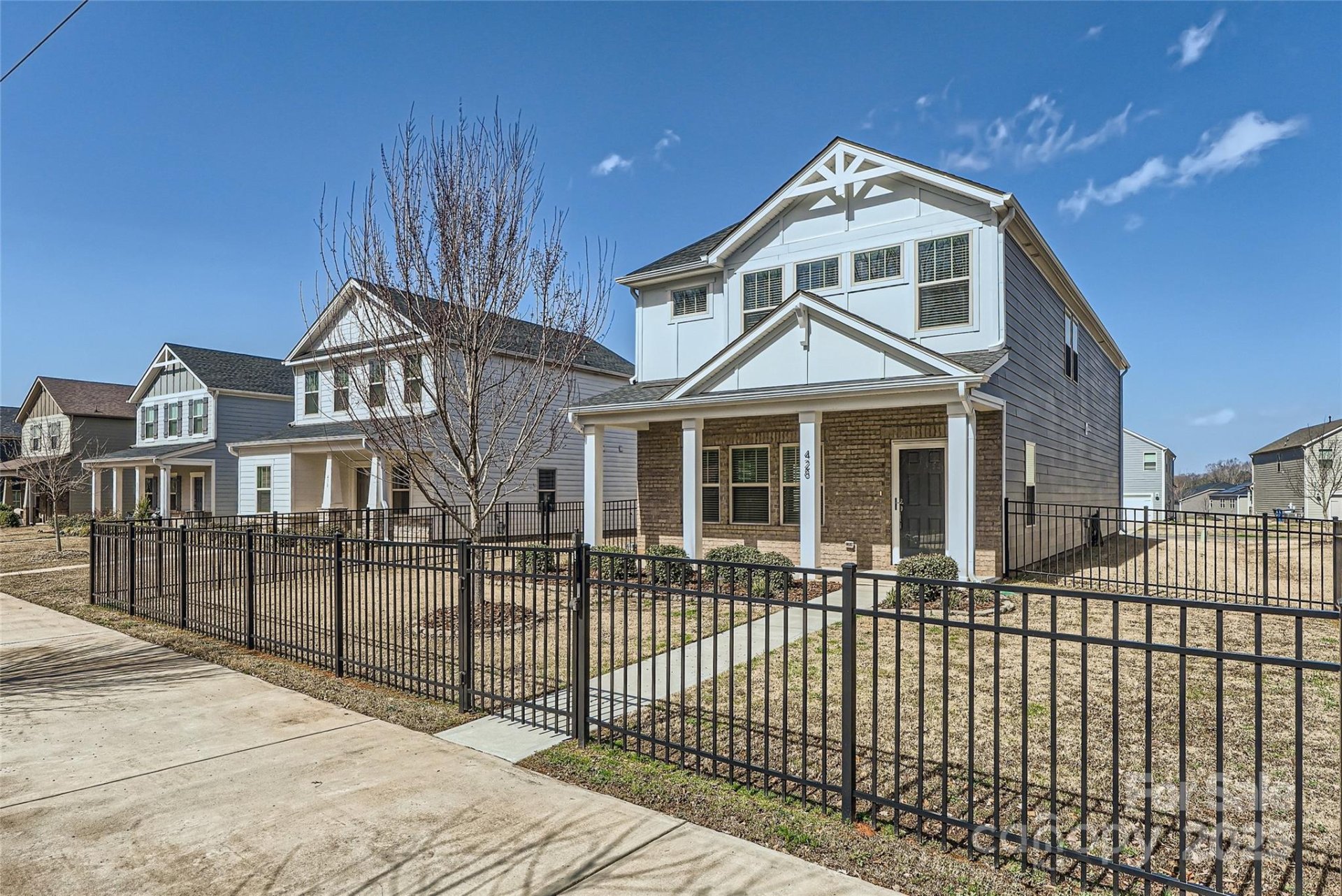 428 Nixon Road