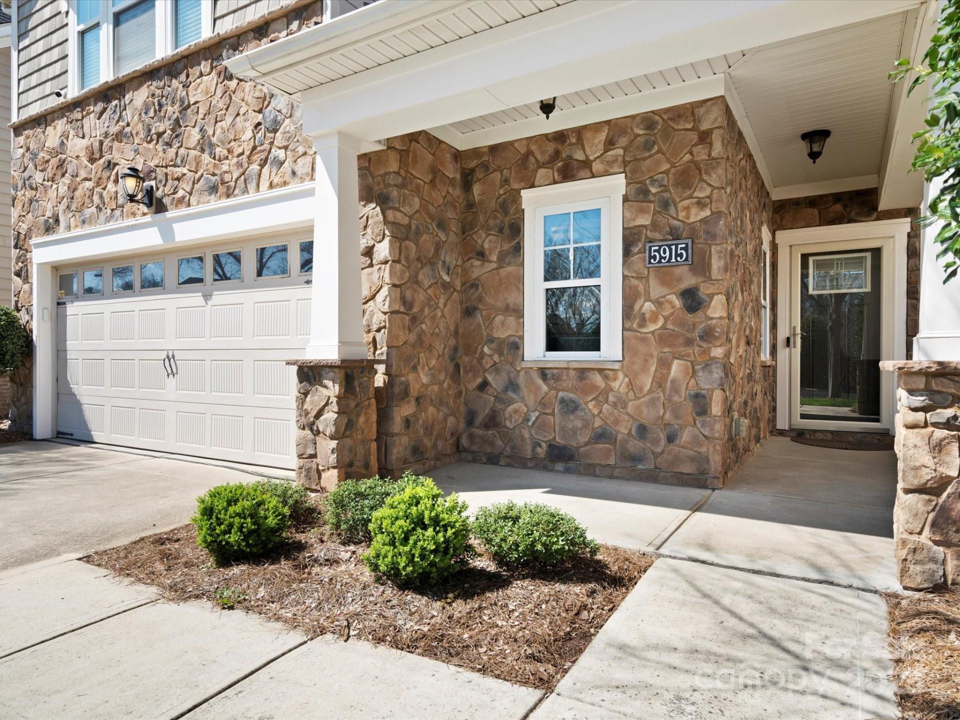Property image 3 at 5915 Glenmore Garden Drive, Charlotte, NC 28270