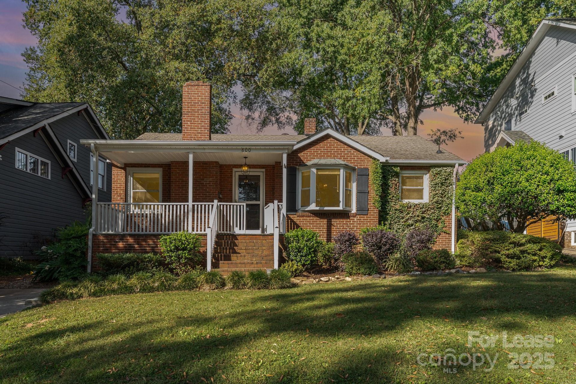 800 Mcdonald Avenue