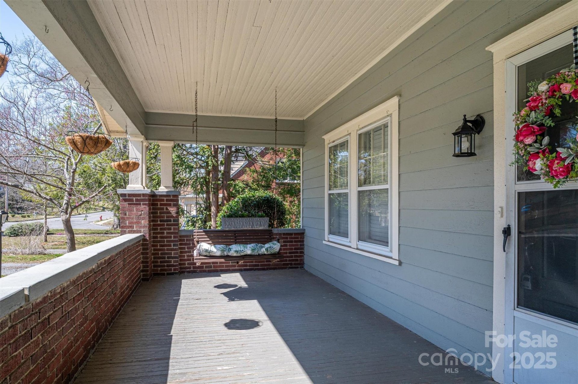 Property image 4 at 634 Carolina Avenue, Gastonia, NC 28052