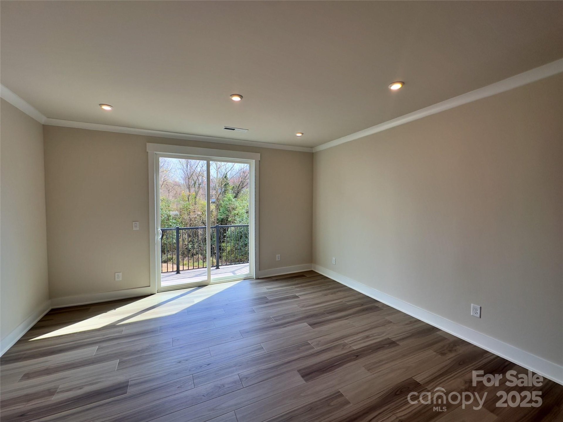 Property image 4 at 2043 Clarksdale Drive, Charlotte, NC 28206