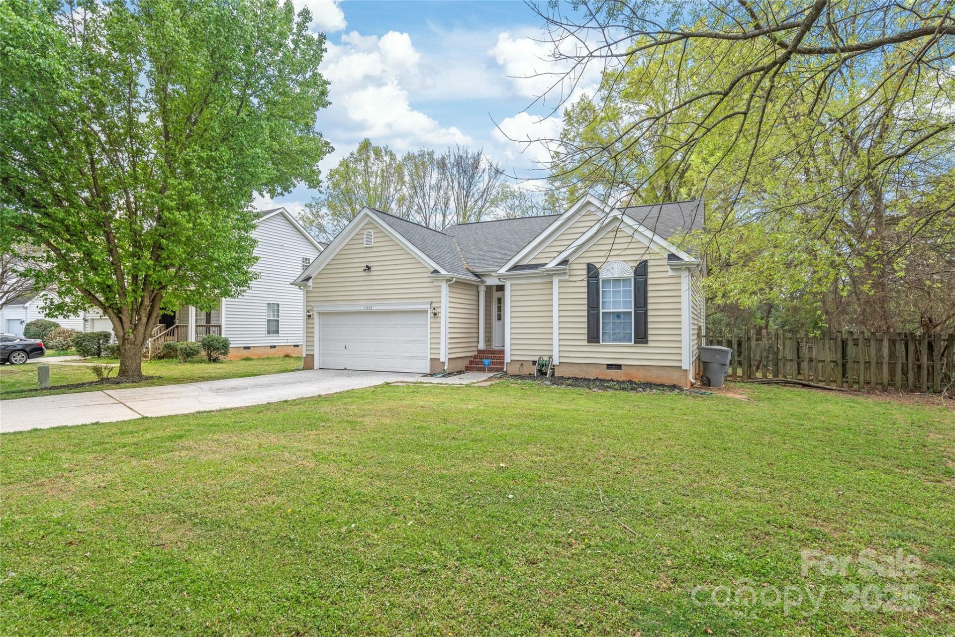 Property image 3 at 11404 Larix Drive, Charlotte, NC 28273