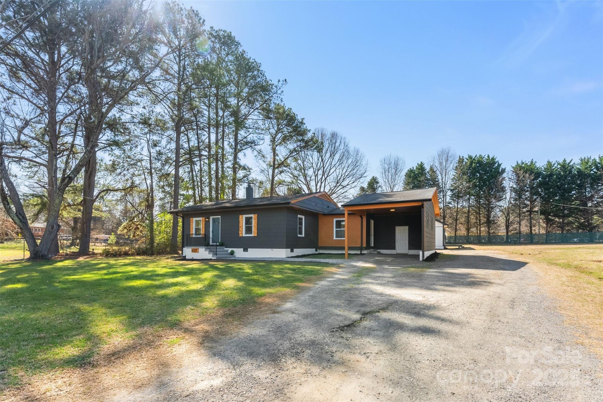Property image 3 at 627 Westway Drive, Gastonia, NC 28054