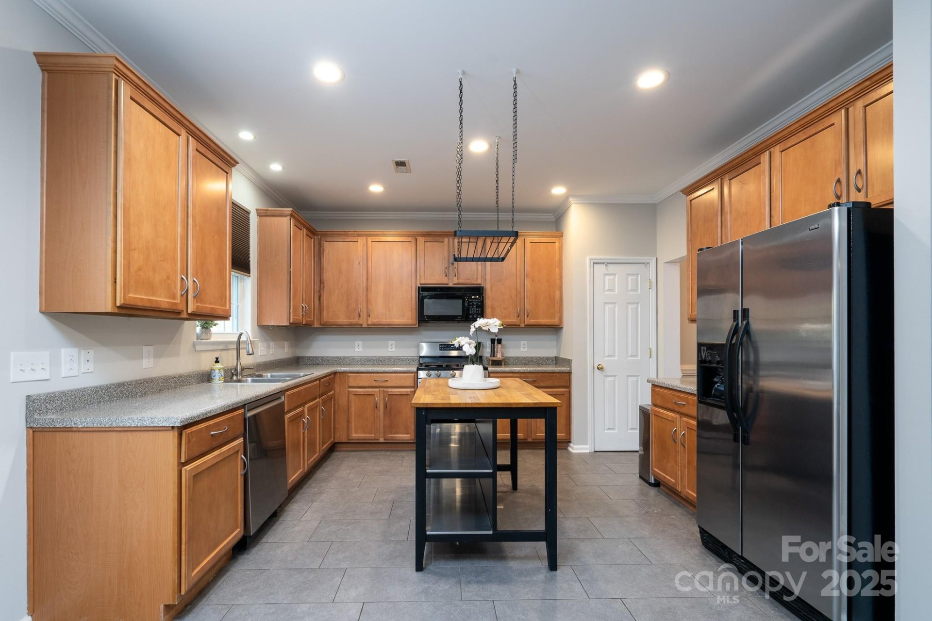 Property image 5 at 303 Basswood Court, Clover, SC 29710