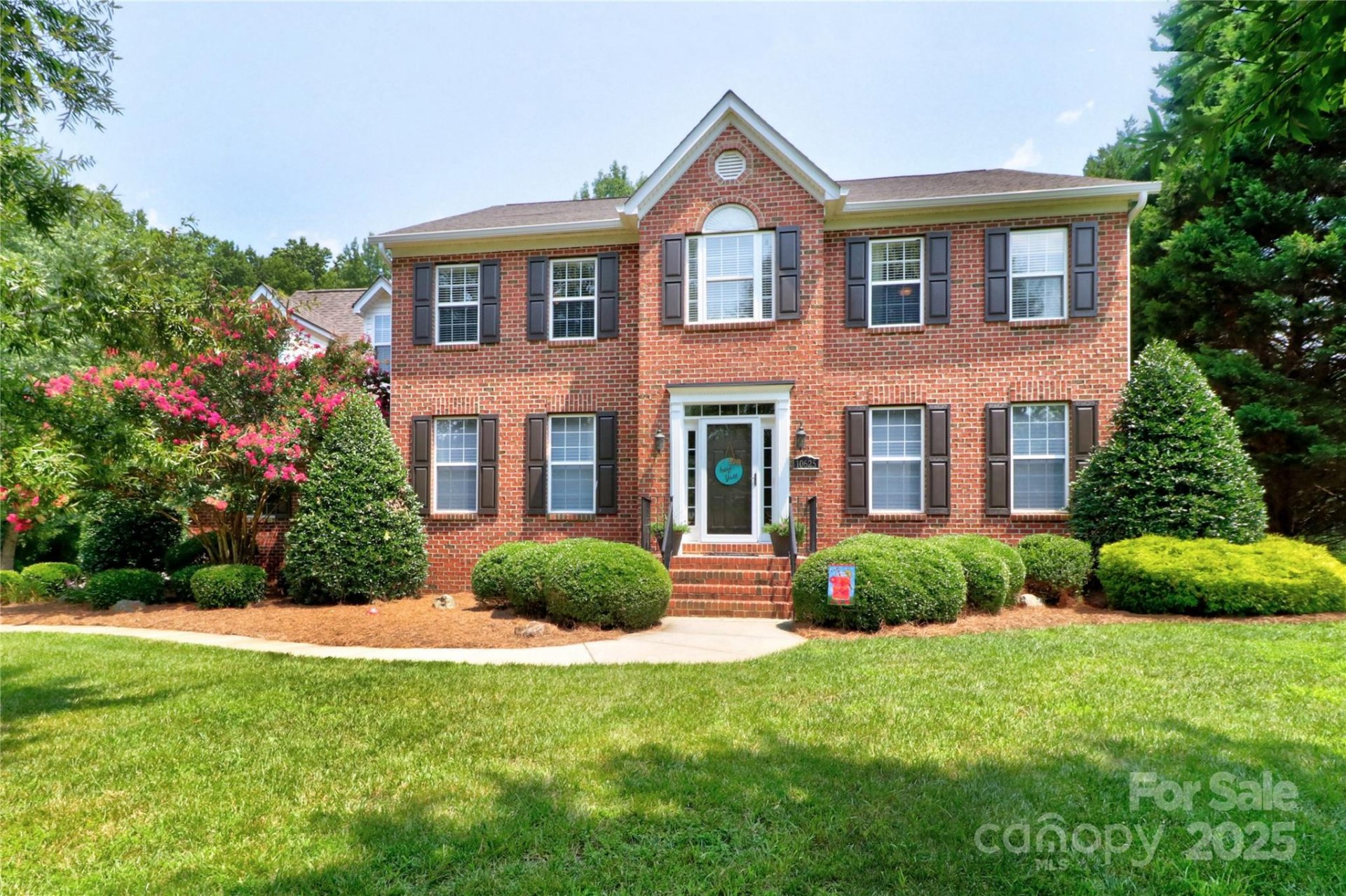 Property image 1 at 10625 Olde Irongate Lane, Mint Hill, NC 28227