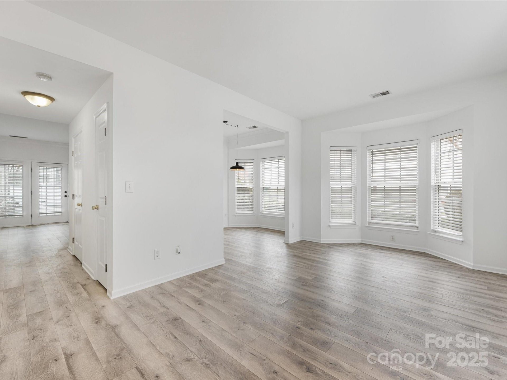 Property image 4 at 3000 Misty Harbor Circle, Cramerton, NC 28032