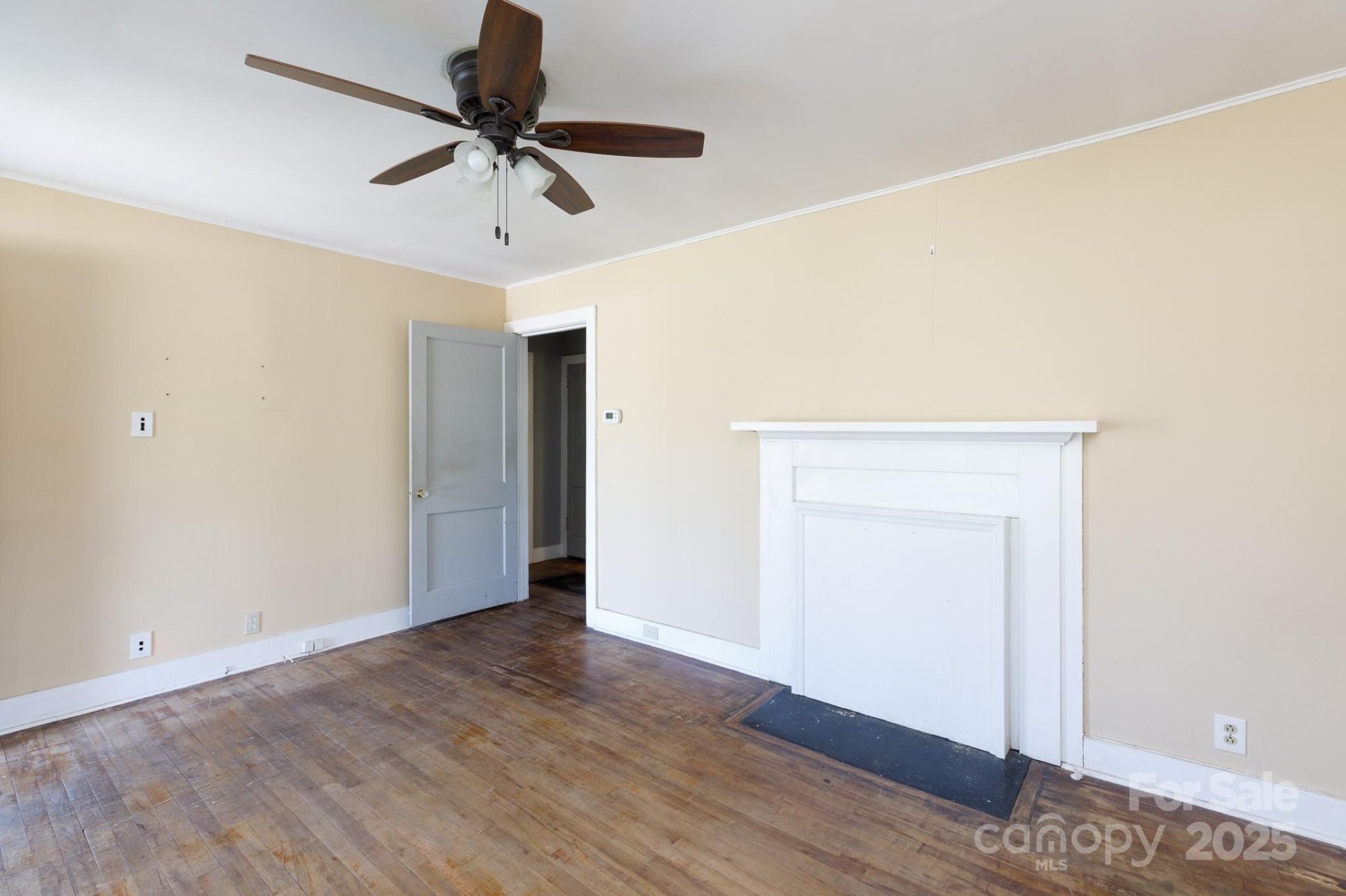 Property image 4 at 112 E Elliott Street, Fort Mill, SC 29715