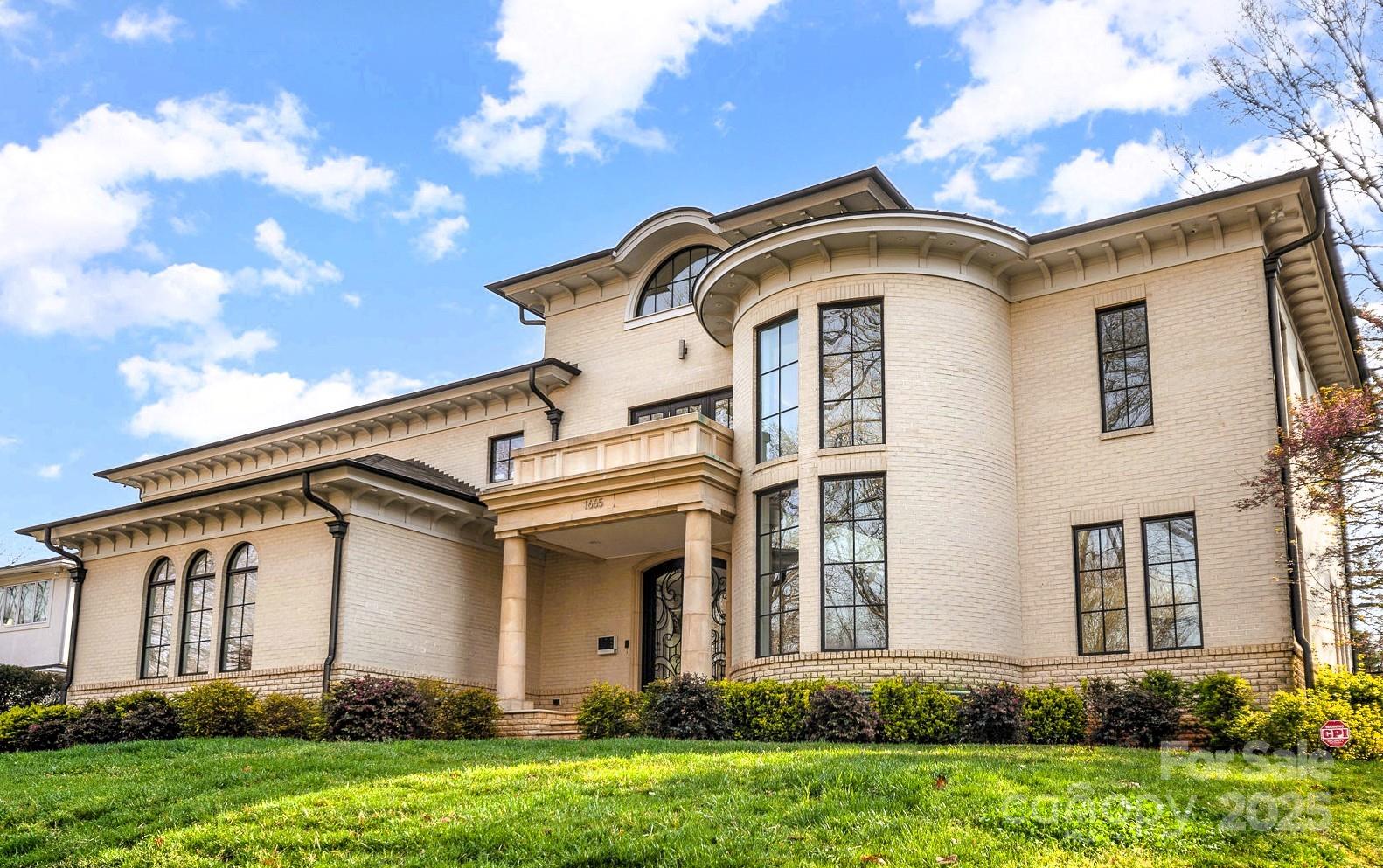 Property image 4 at 1665 Sterling Road, Charlotte, NC 28209