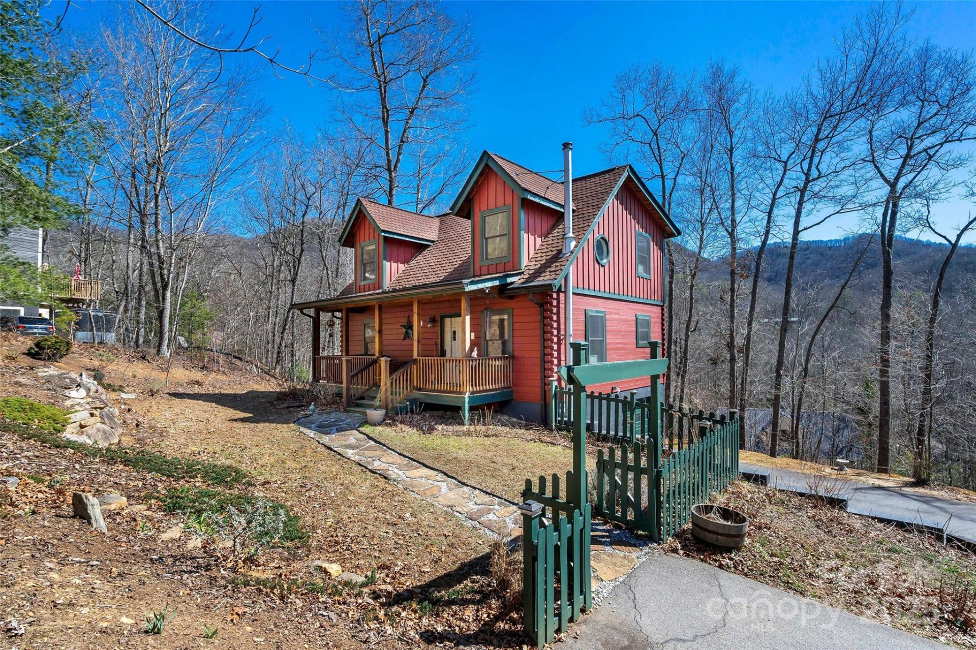 Property image 2 at 224 Fern Way, Black Mountain, NC 28711