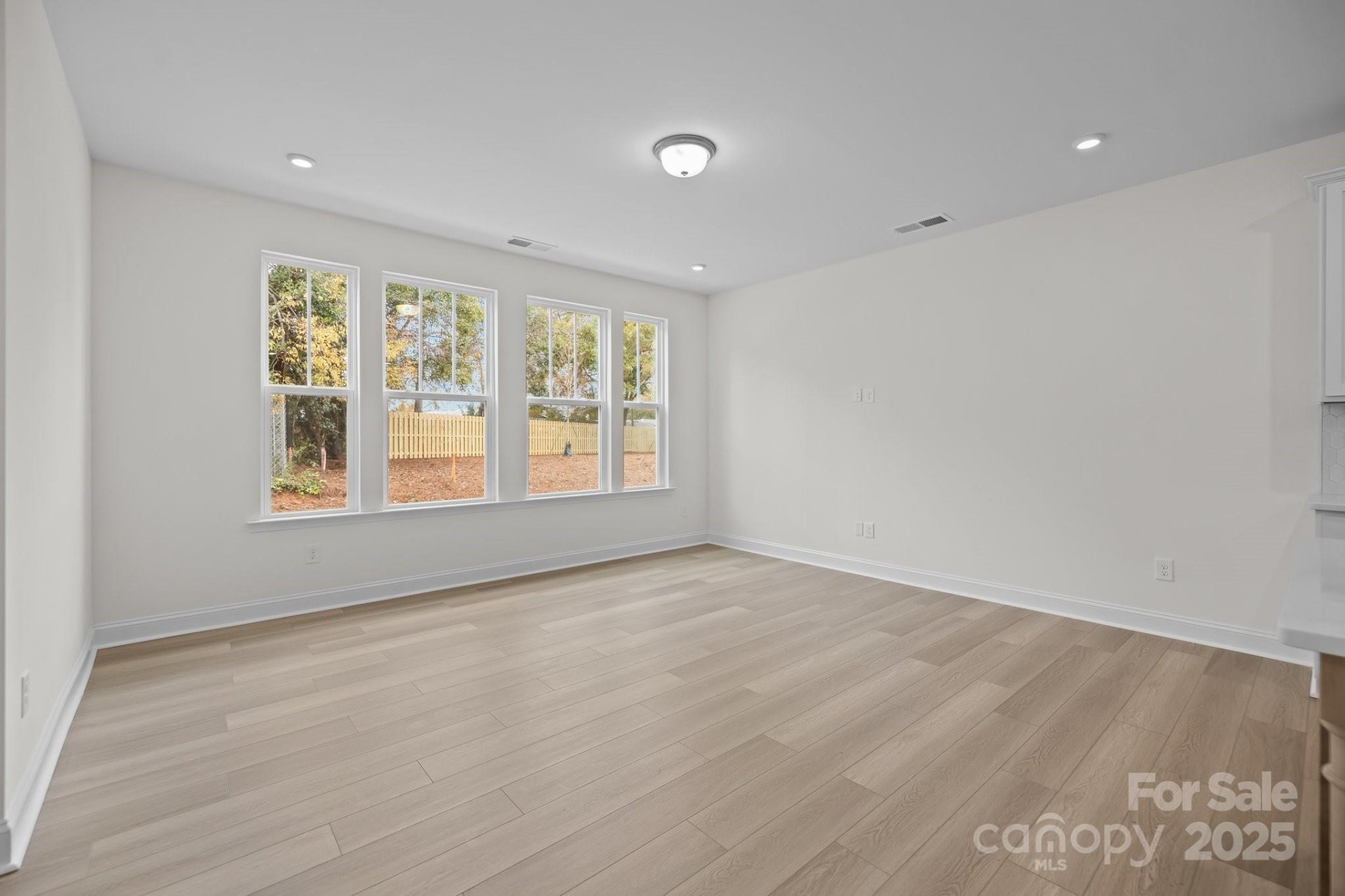 Property image 3 at 4127 Walking Ridge Road, Charlotte, NC 28208