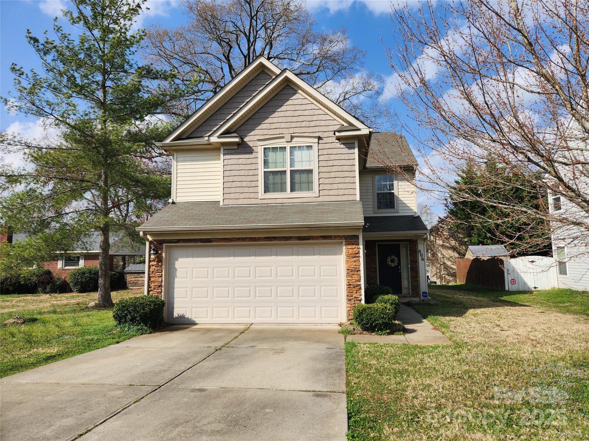 Property image 1 at 806 Dale Avenue, Charlotte, NC 28216