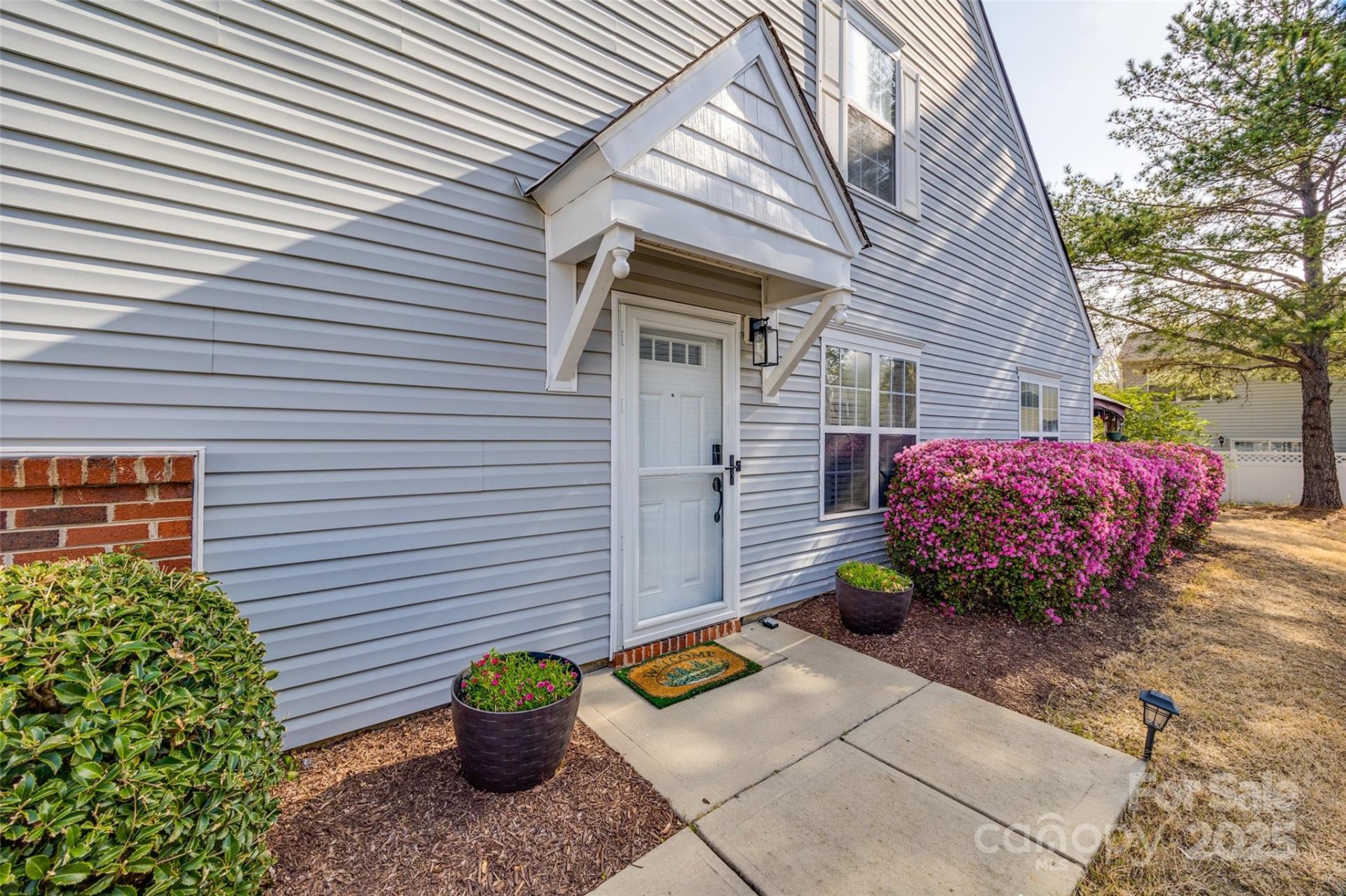 Property image 2 at 810 Rock Lake Glen, Fort Mill, SC 29715