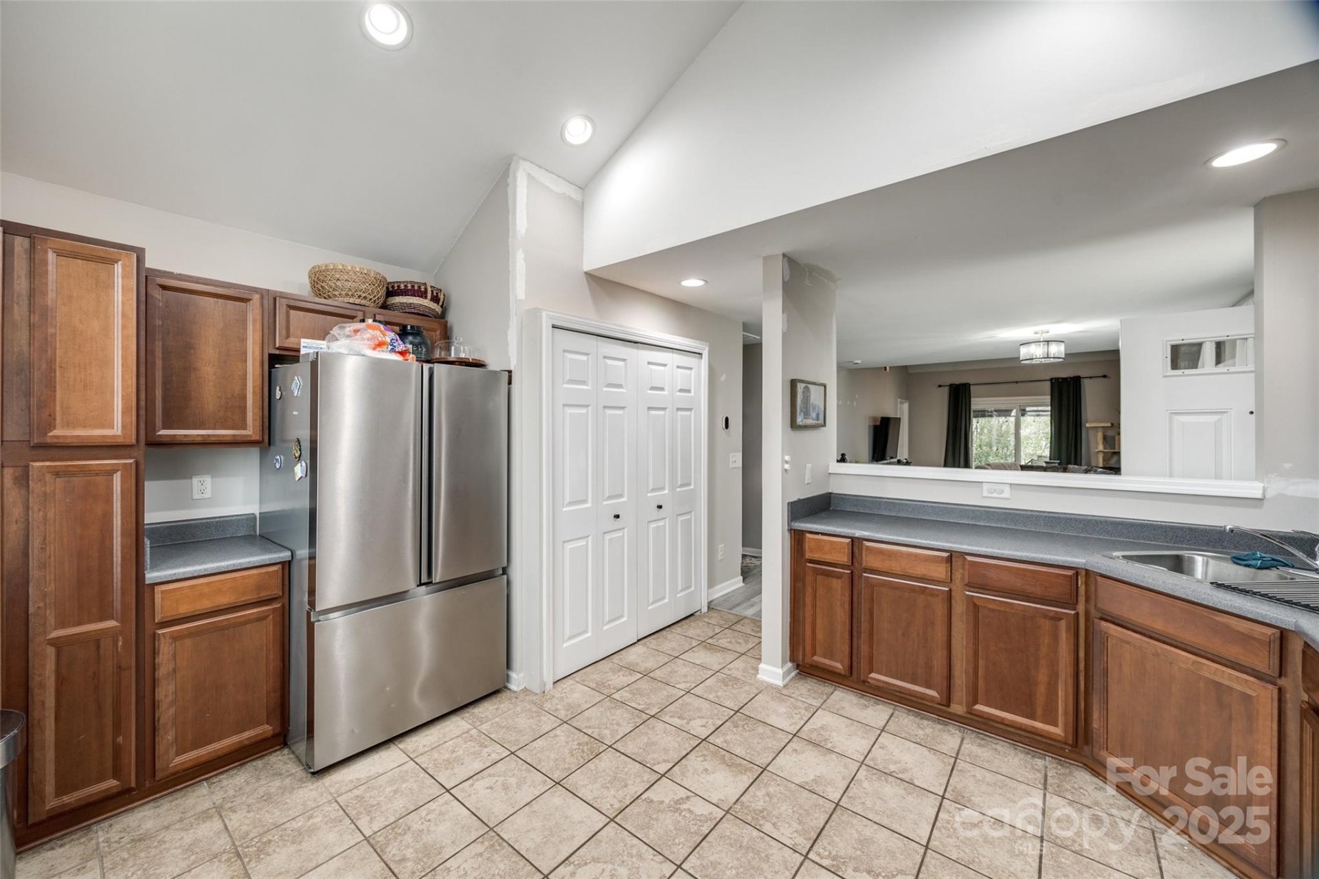 Property image 4 at 810 Rock Lake Glen, Fort Mill, SC 29715