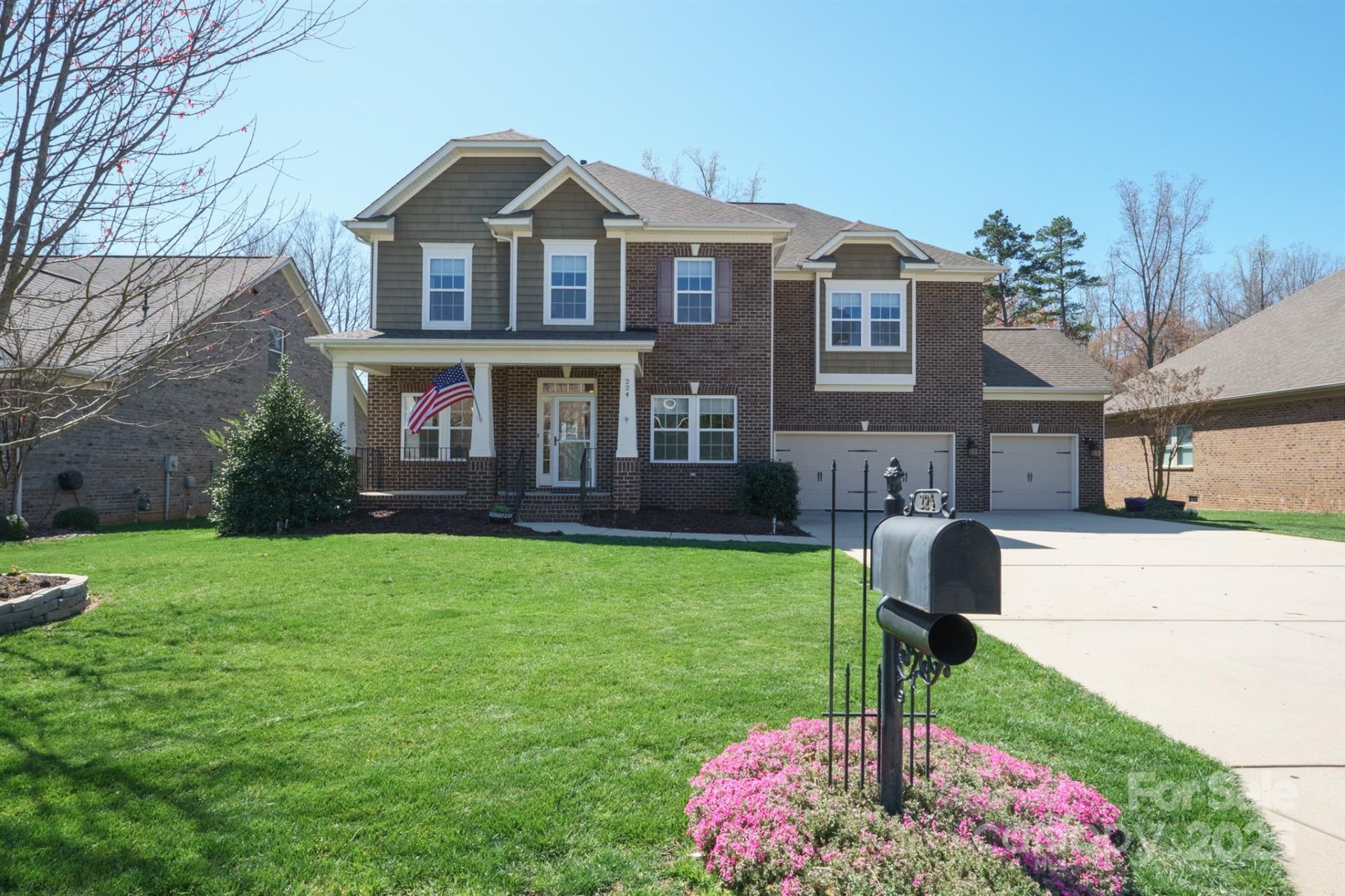 Foxfield, Mooresville Community
