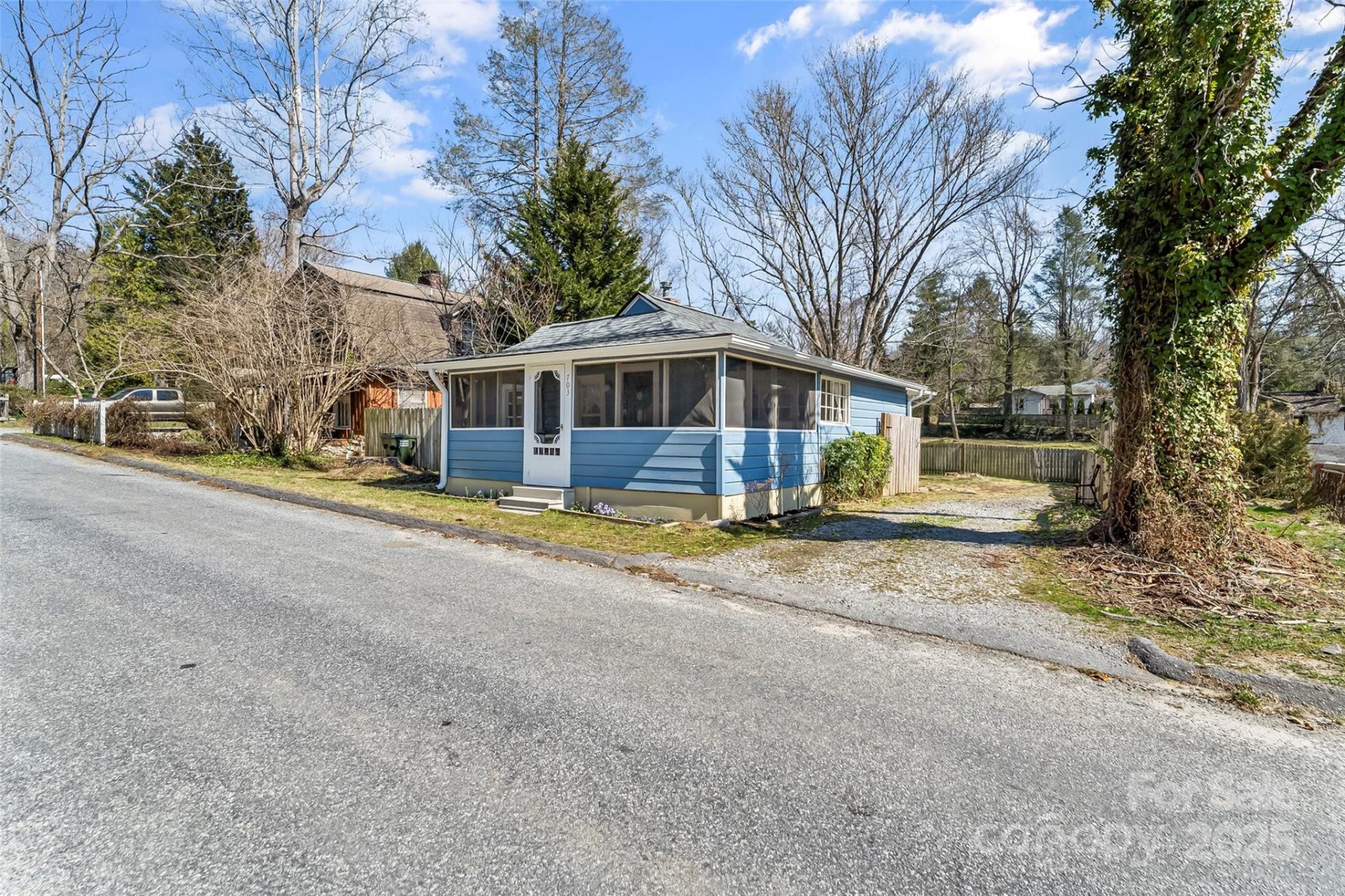 Property image 1 at 703 Miami Terrace, Hendersonville, NC 28791