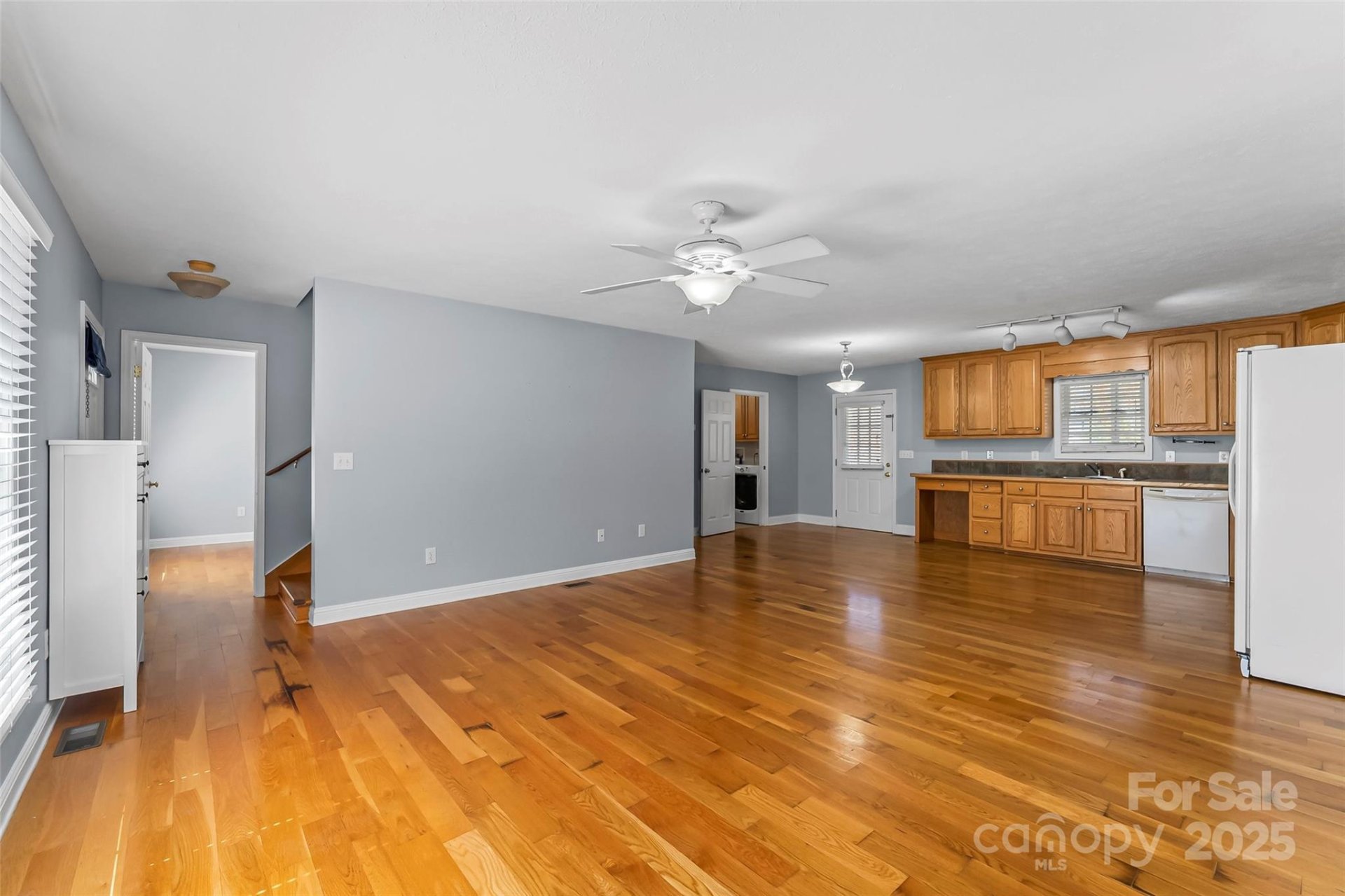 Property image 5 at 203 Taylor Circle, Granite Falls, NC 28630