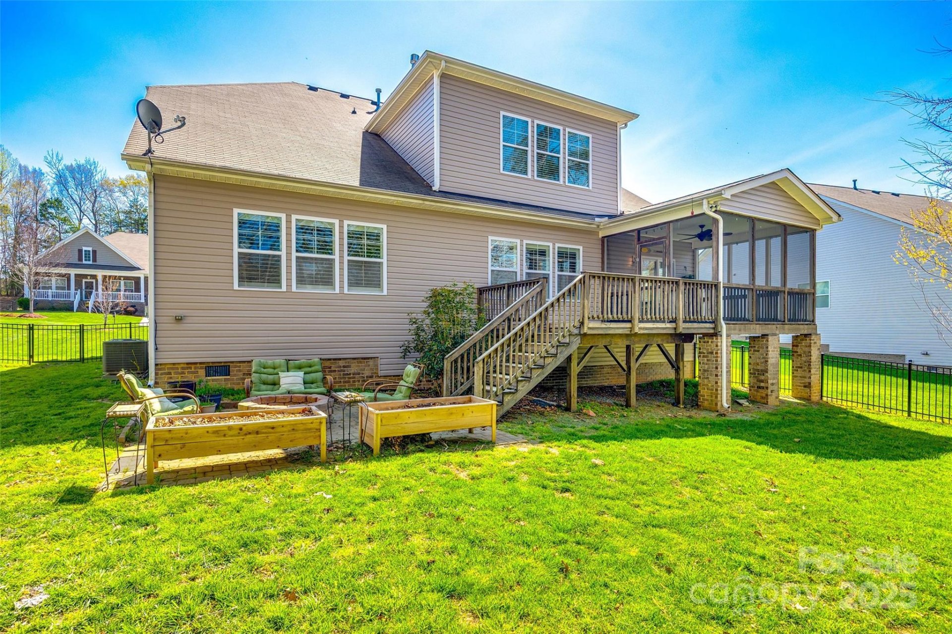 Property image 2 at 1092 Hallow Lake Terrace, Clover, SC 29710