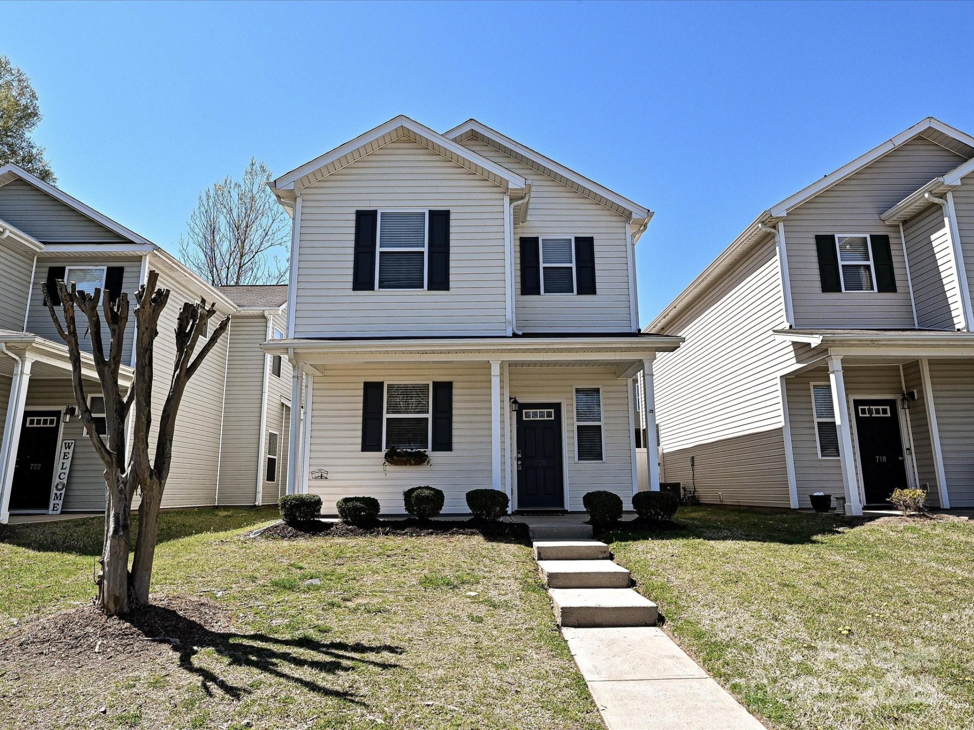 720 Chelton Lane