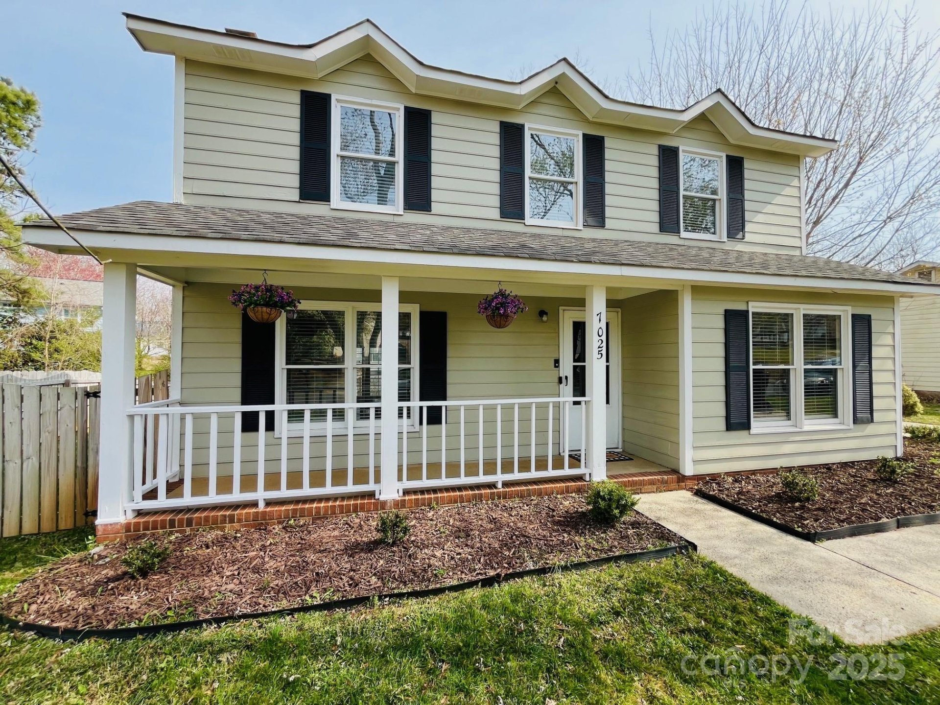 Property image 1 at 7025 Spring Morning Lane, Charlotte, NC 28227