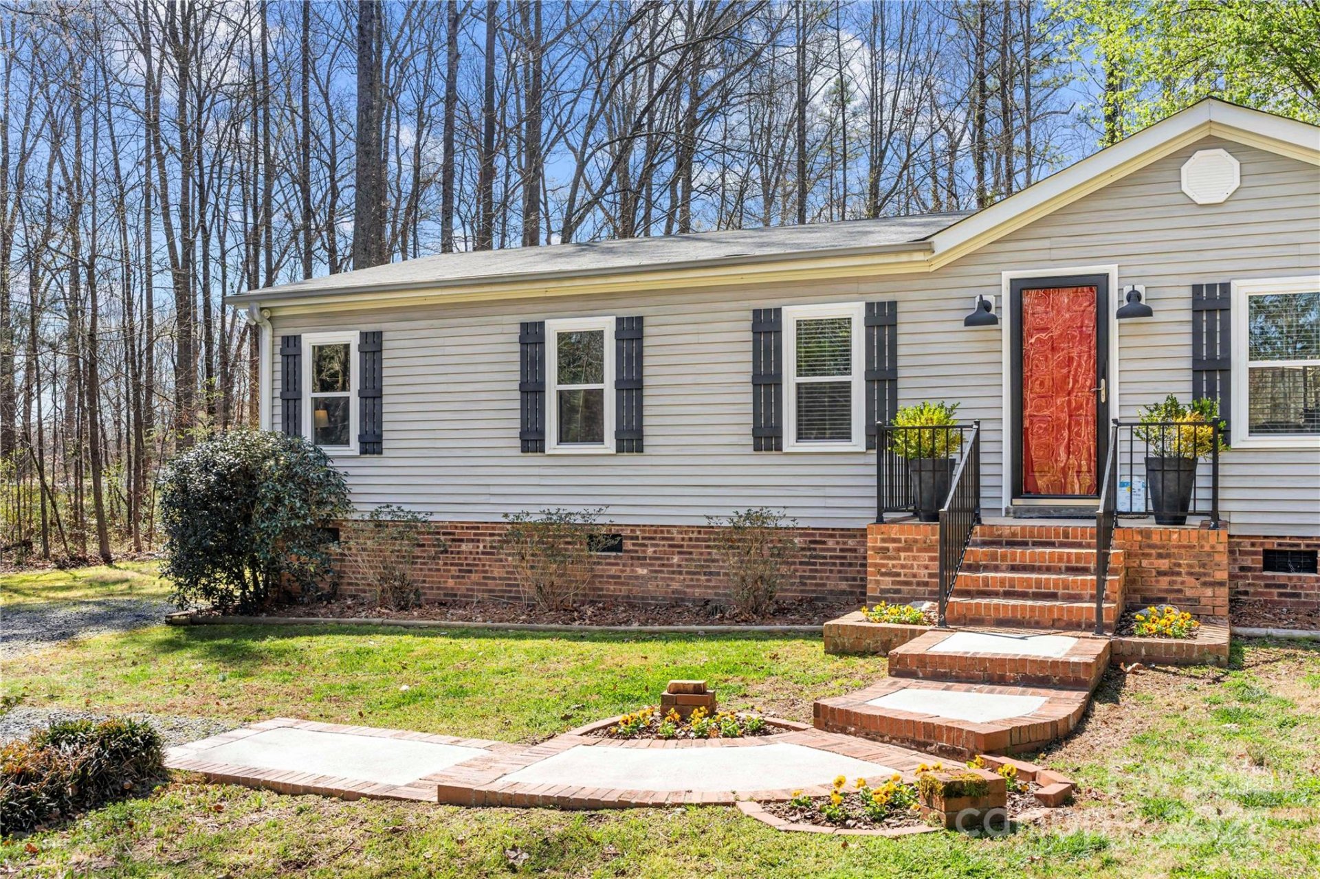 Property image 2 at 230 Valley View Drive, Clover, SC 29710