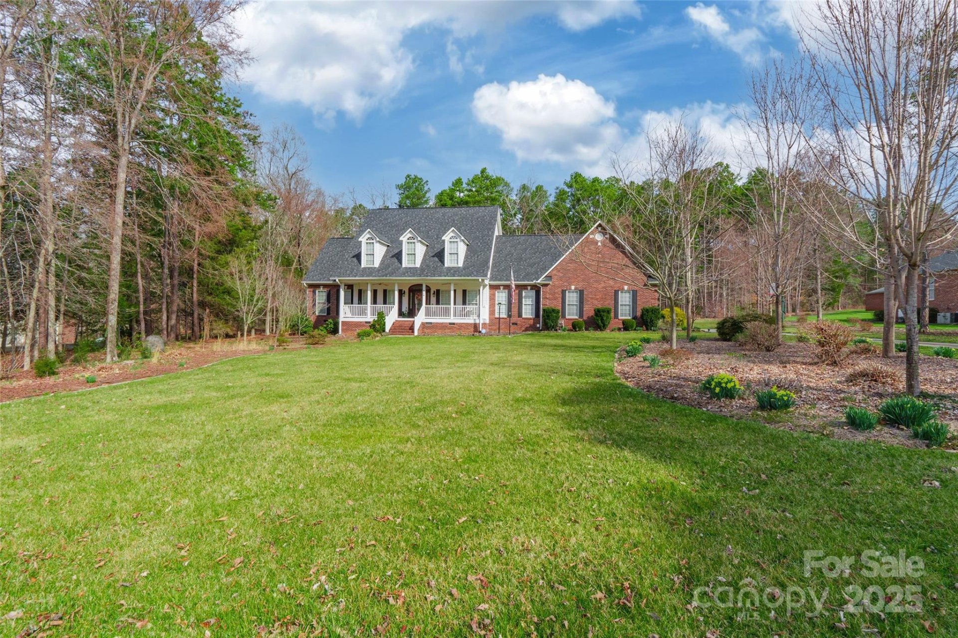 514 Saint Johns Drive