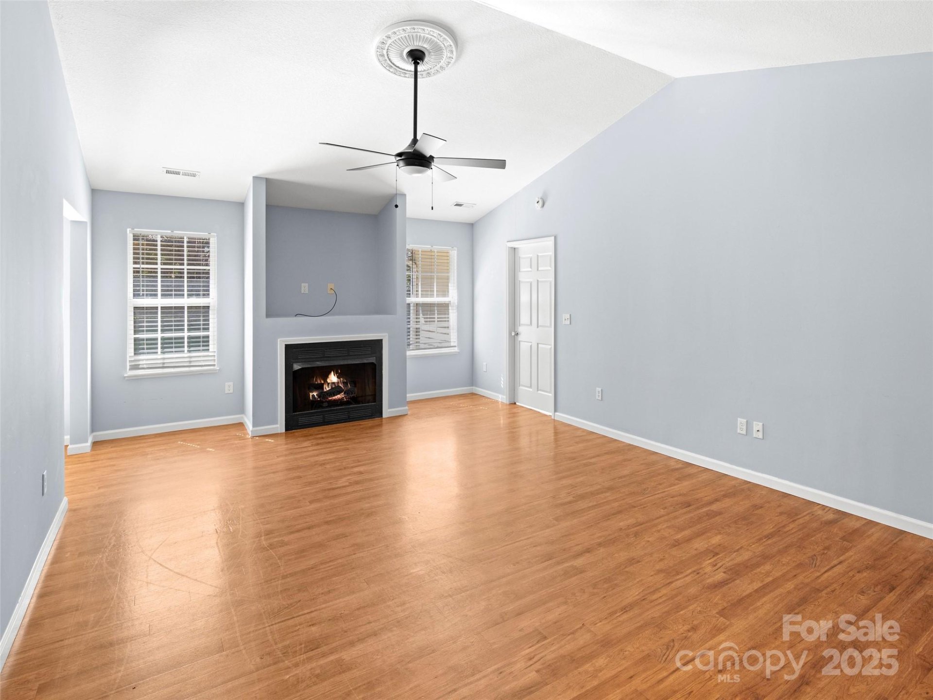 Property image 4 at 324 Wiltshire Circle, Fletcher, NC 28732