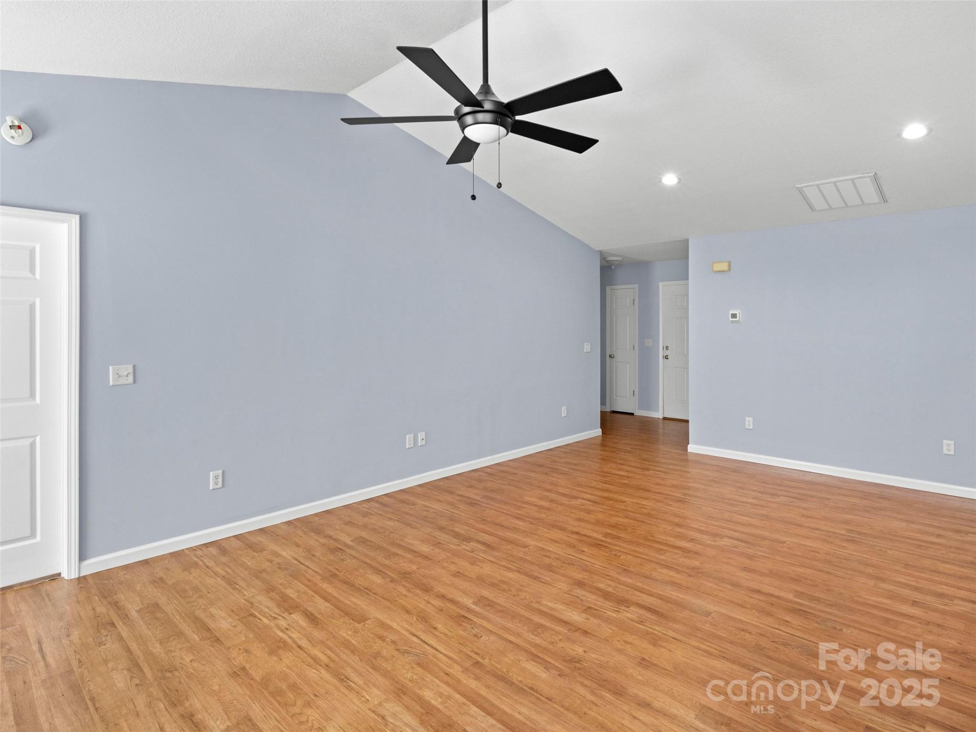 Property image 5 at 324 Wiltshire Circle, Fletcher, NC 28732